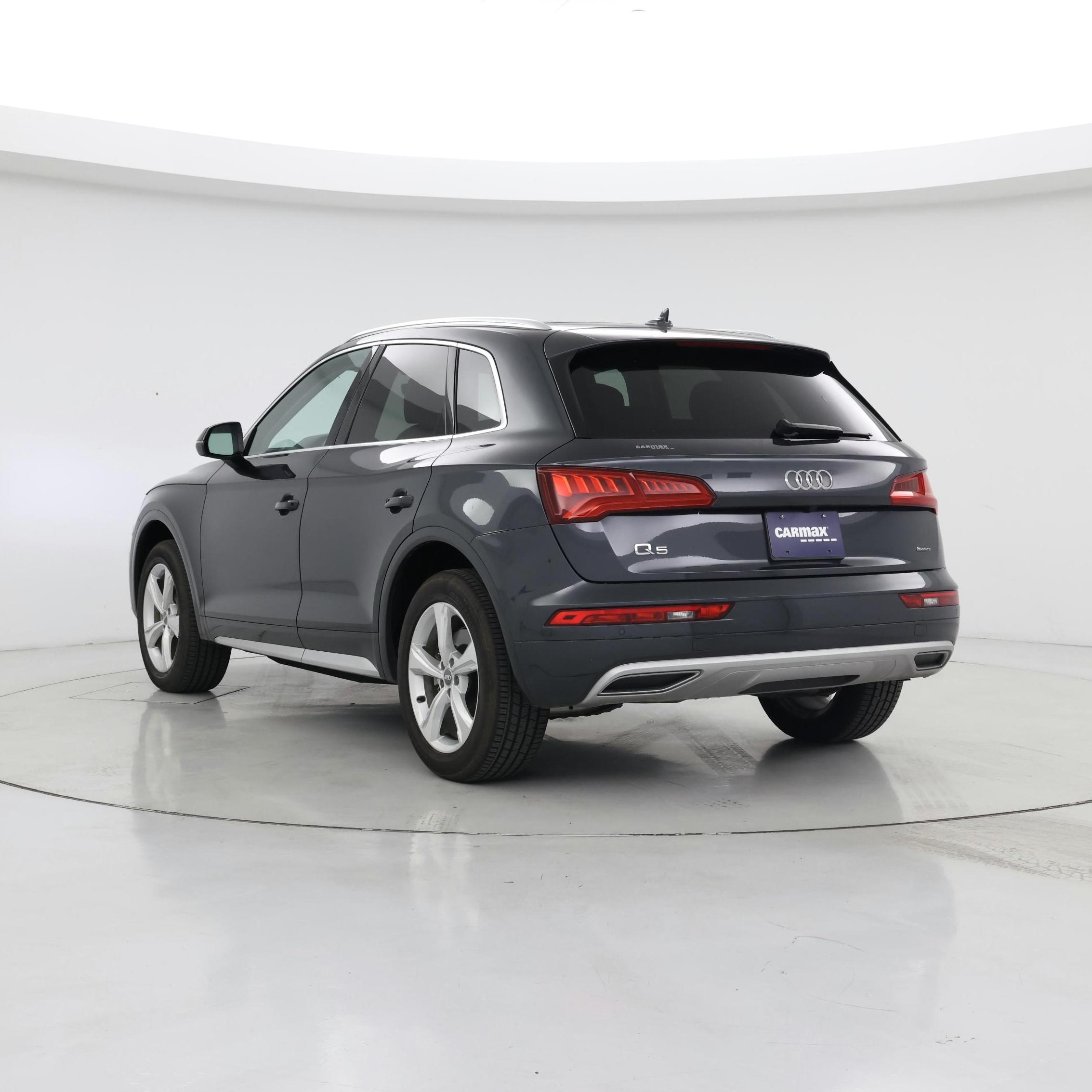 Thumbnail: 2020 Audi Q5 - 2