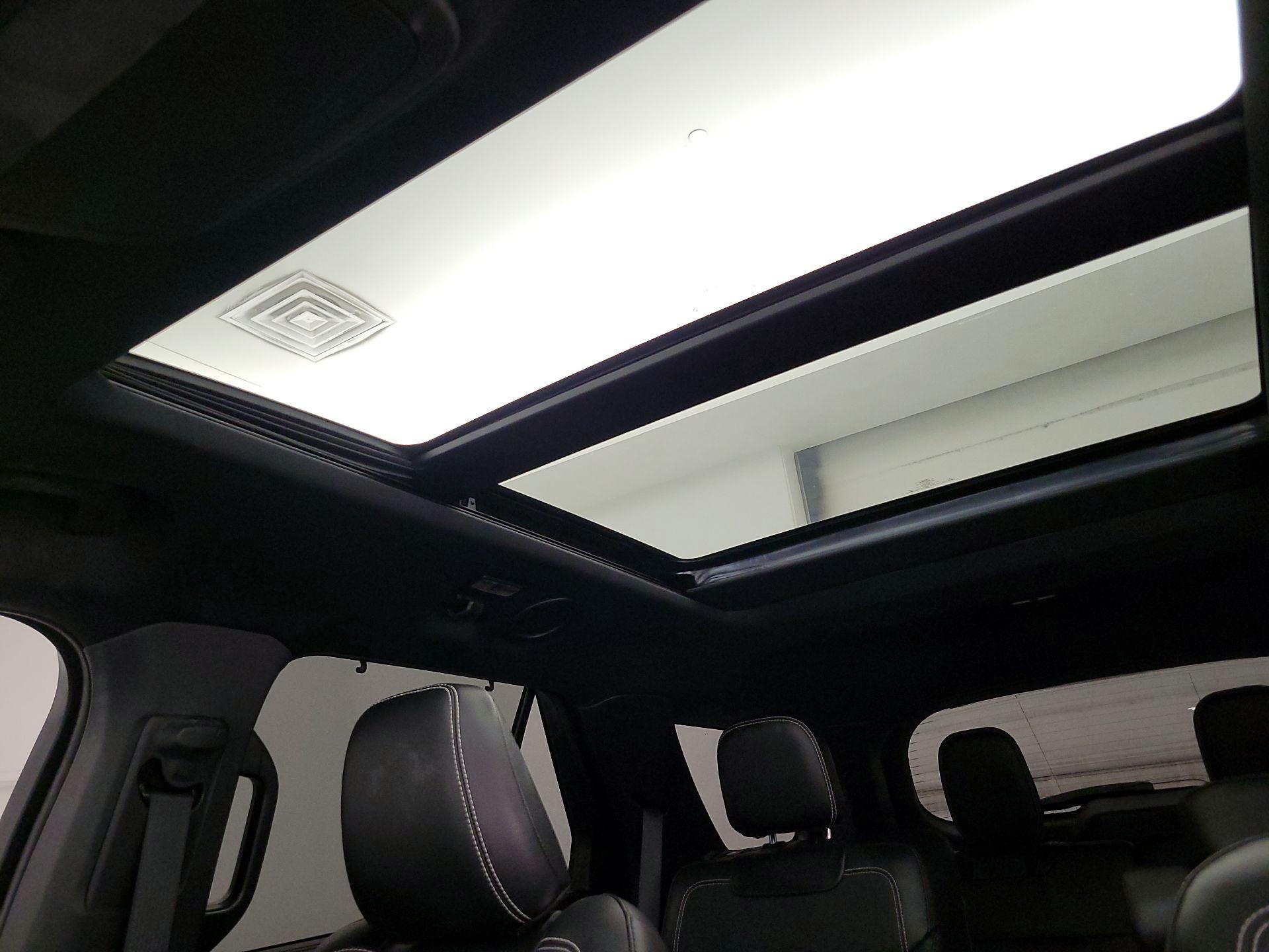 Thumbnail: 2020 Ford Explorer - 20