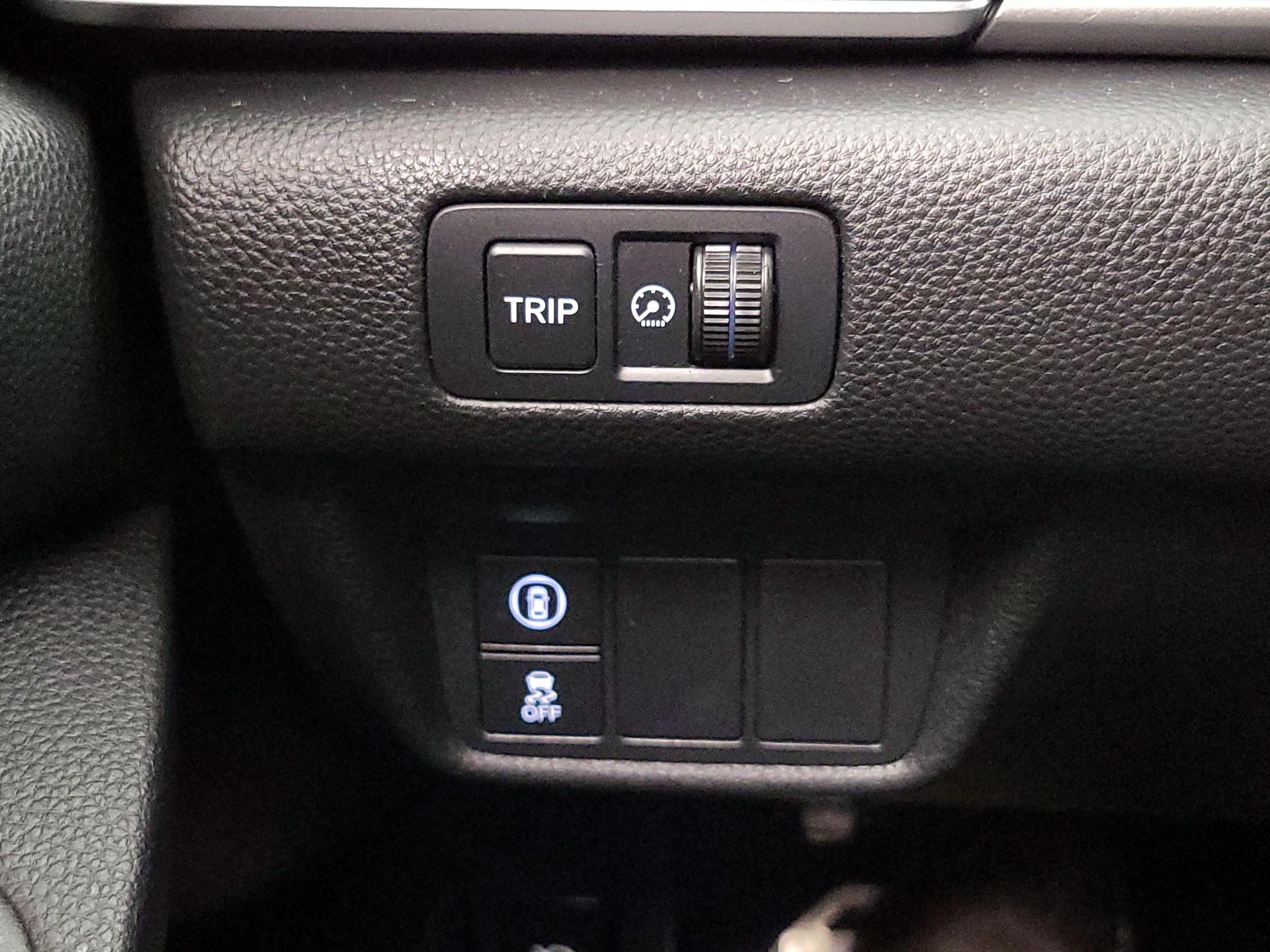 Thumbnail: 2021 Honda Accord - 13