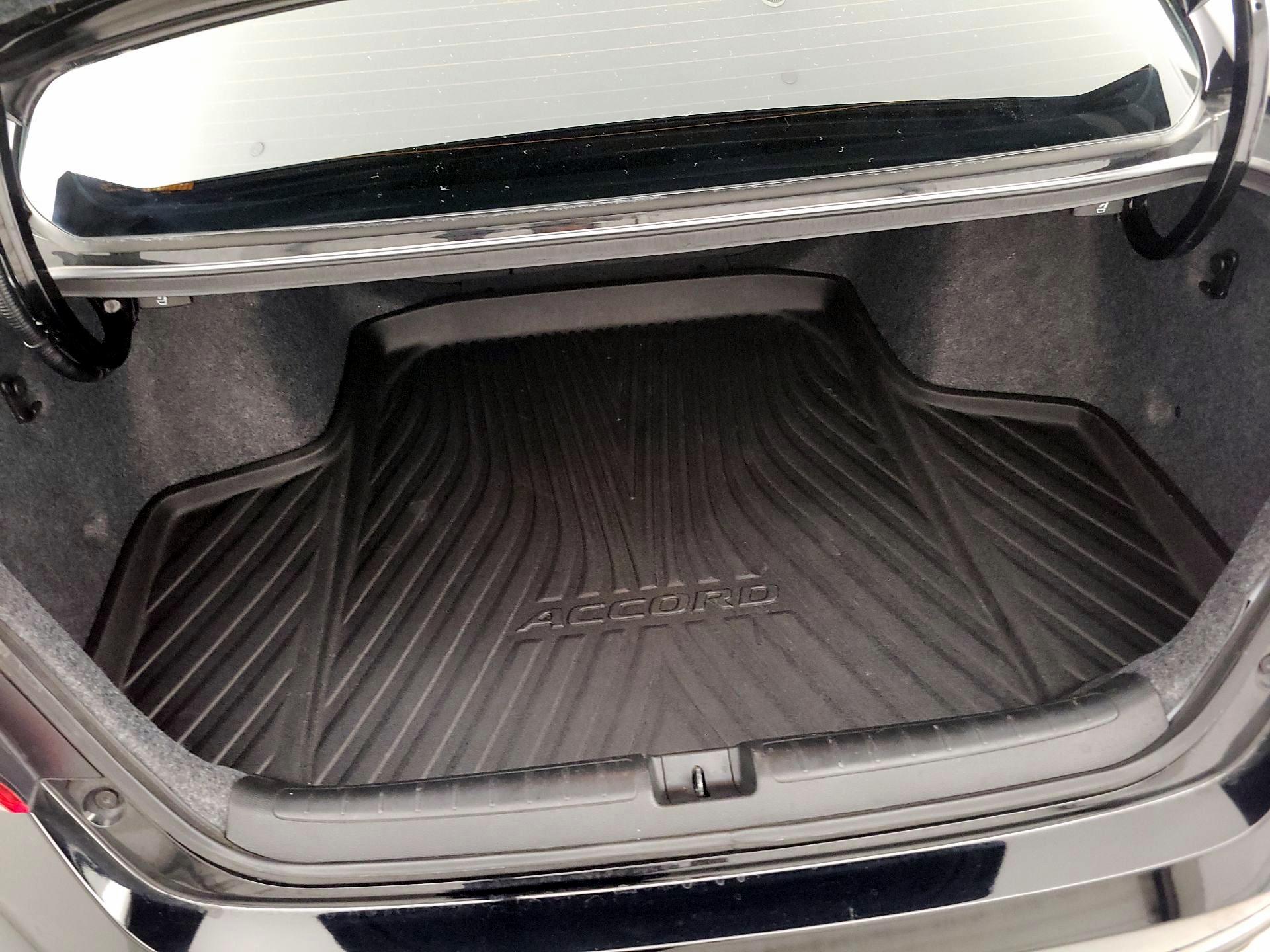 Thumbnail: 2021 Honda Accord - 20