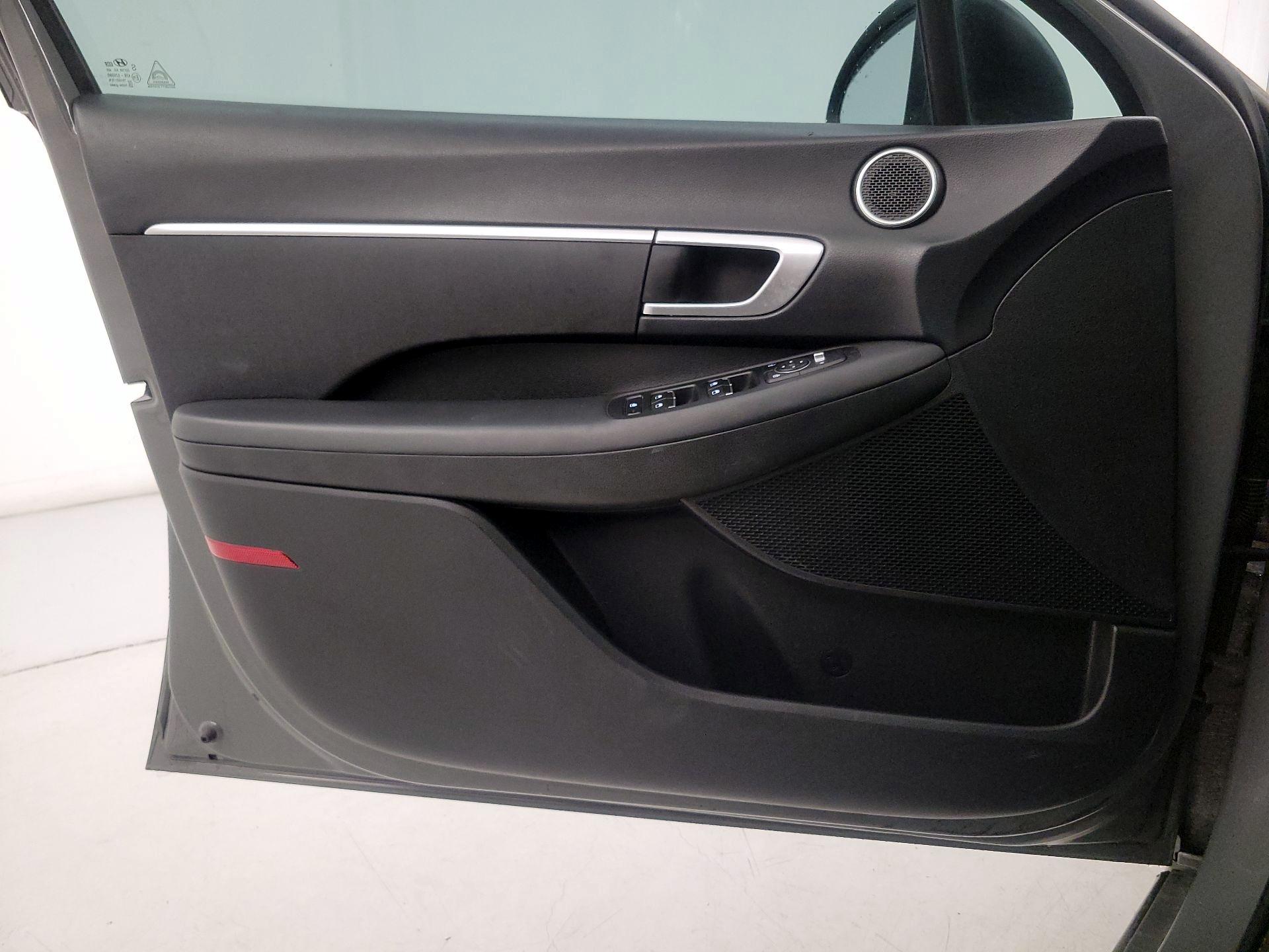 Thumbnail: 2022 Hyundai Sonata - 12