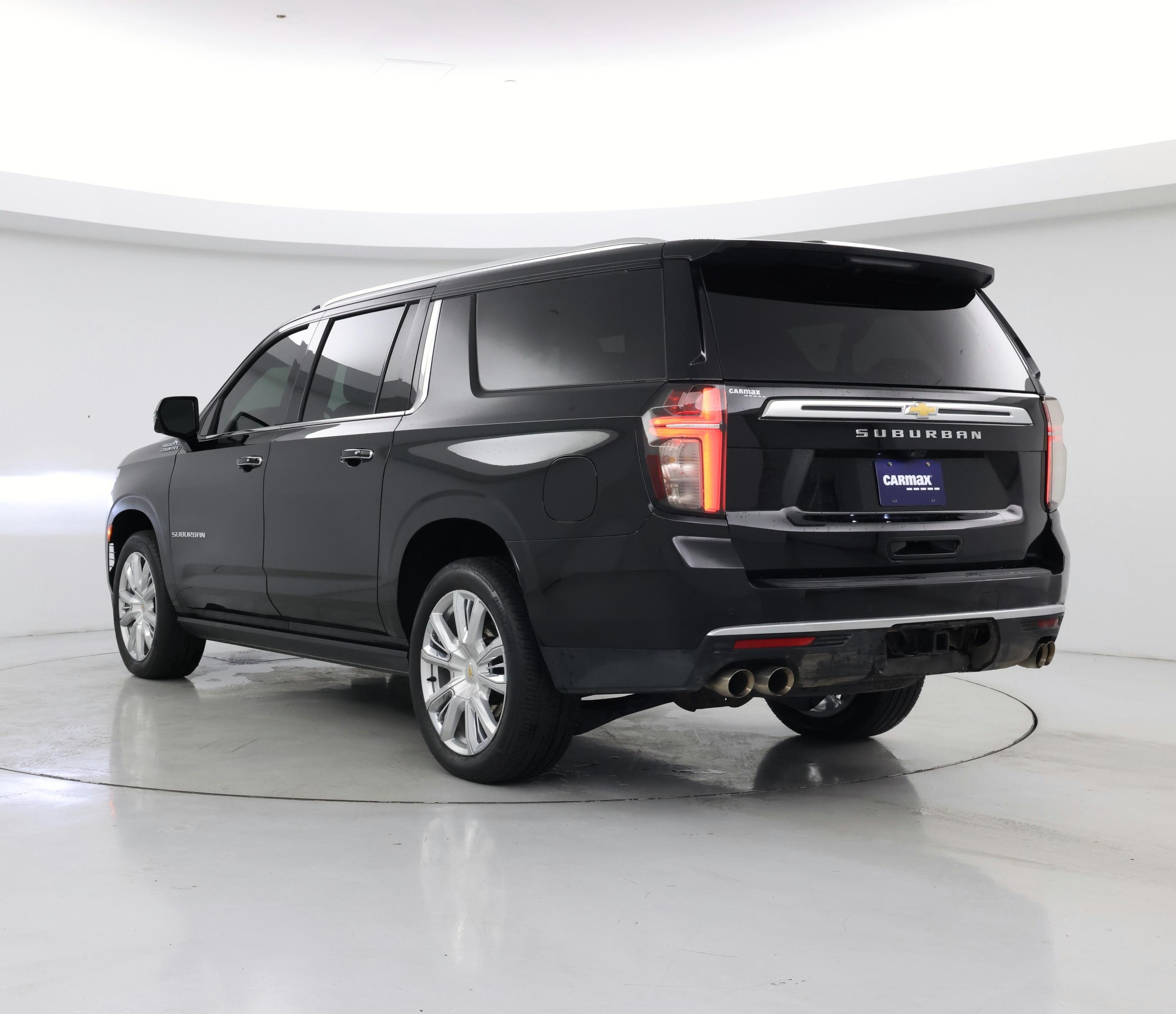 Thumbnail: 2022 Chevrolet Suburban - 2