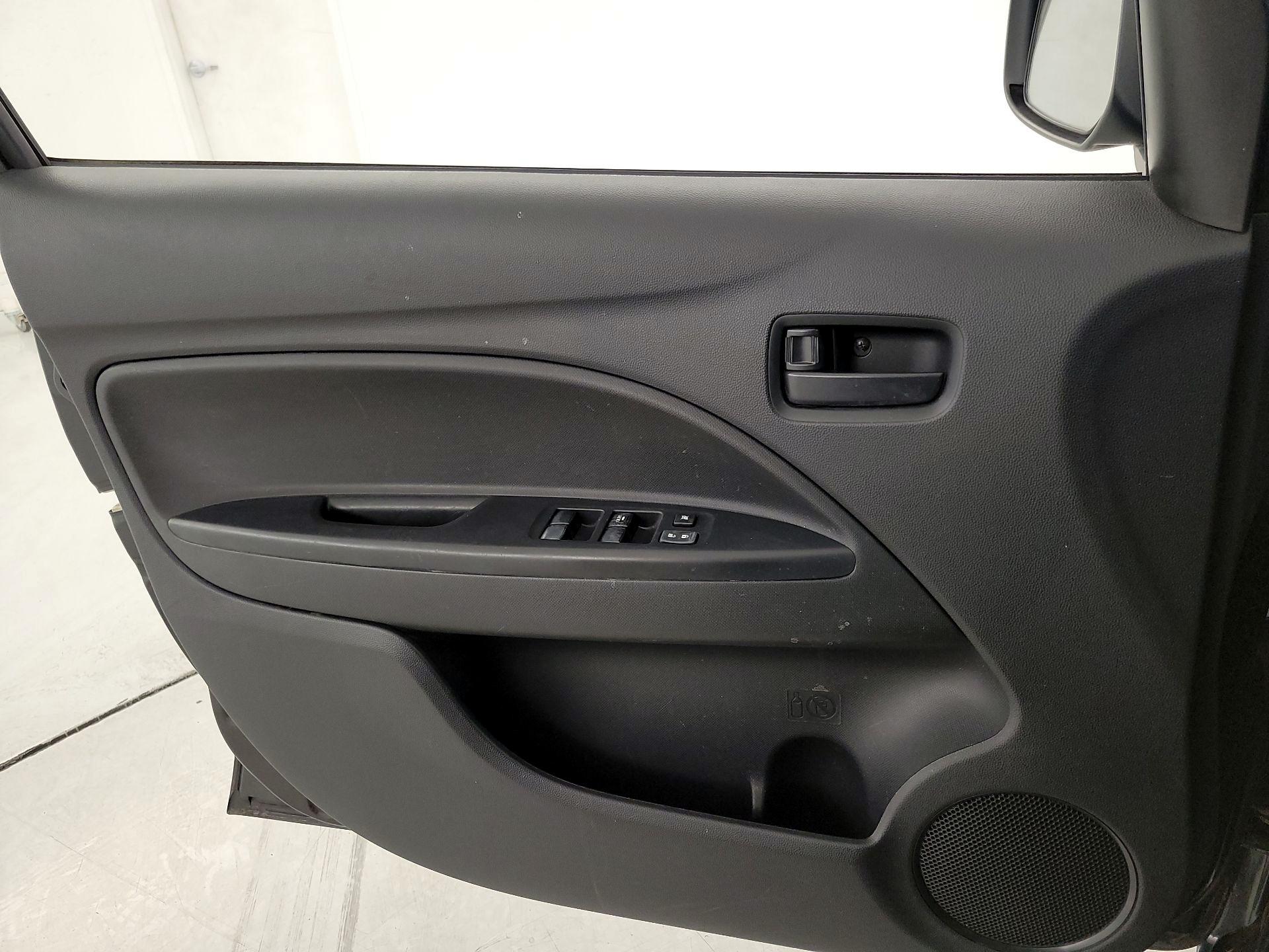 Thumbnail: 2018 Mitsubishi Mirage - 12