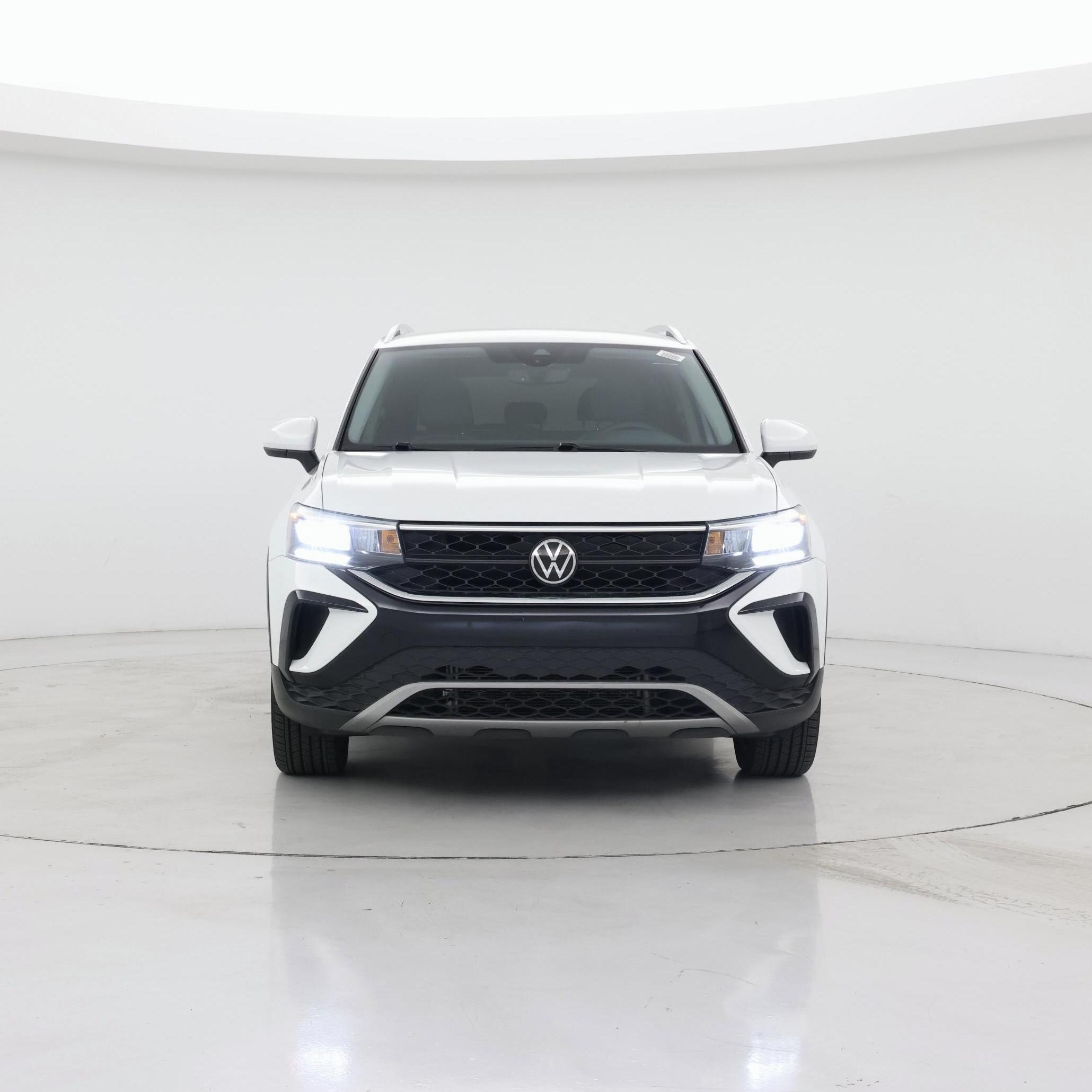 Thumbnail: 2023 Volkswagen Taos - 5