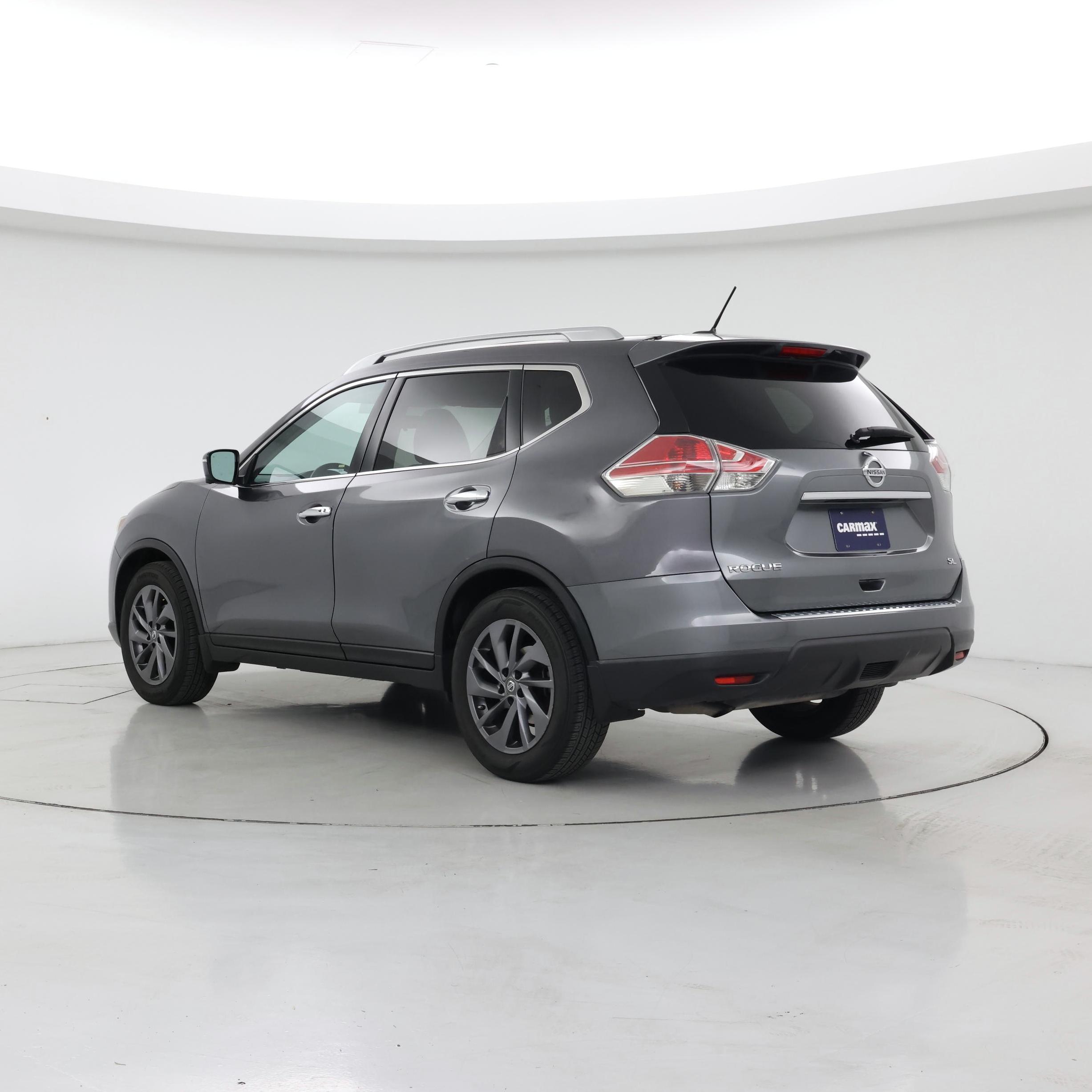 Thumbnail: 2016 Nissan Rogue - 2