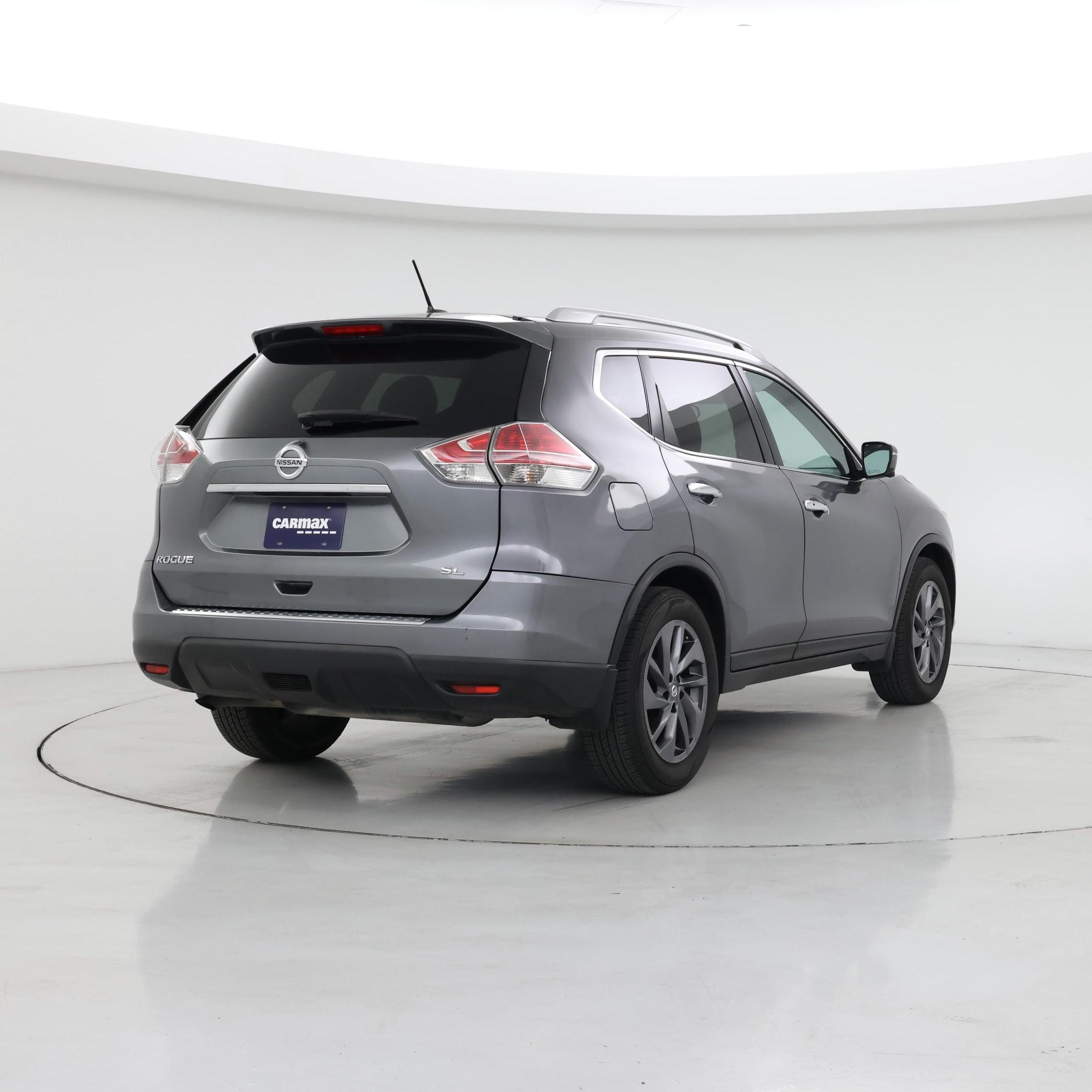 Thumbnail: 2016 Nissan Rogue - 8