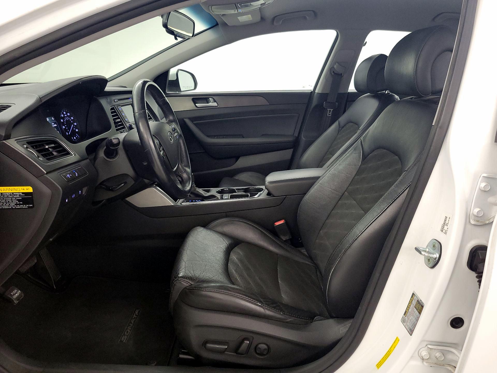 Thumbnail: 2015 Hyundai Sonata - 11