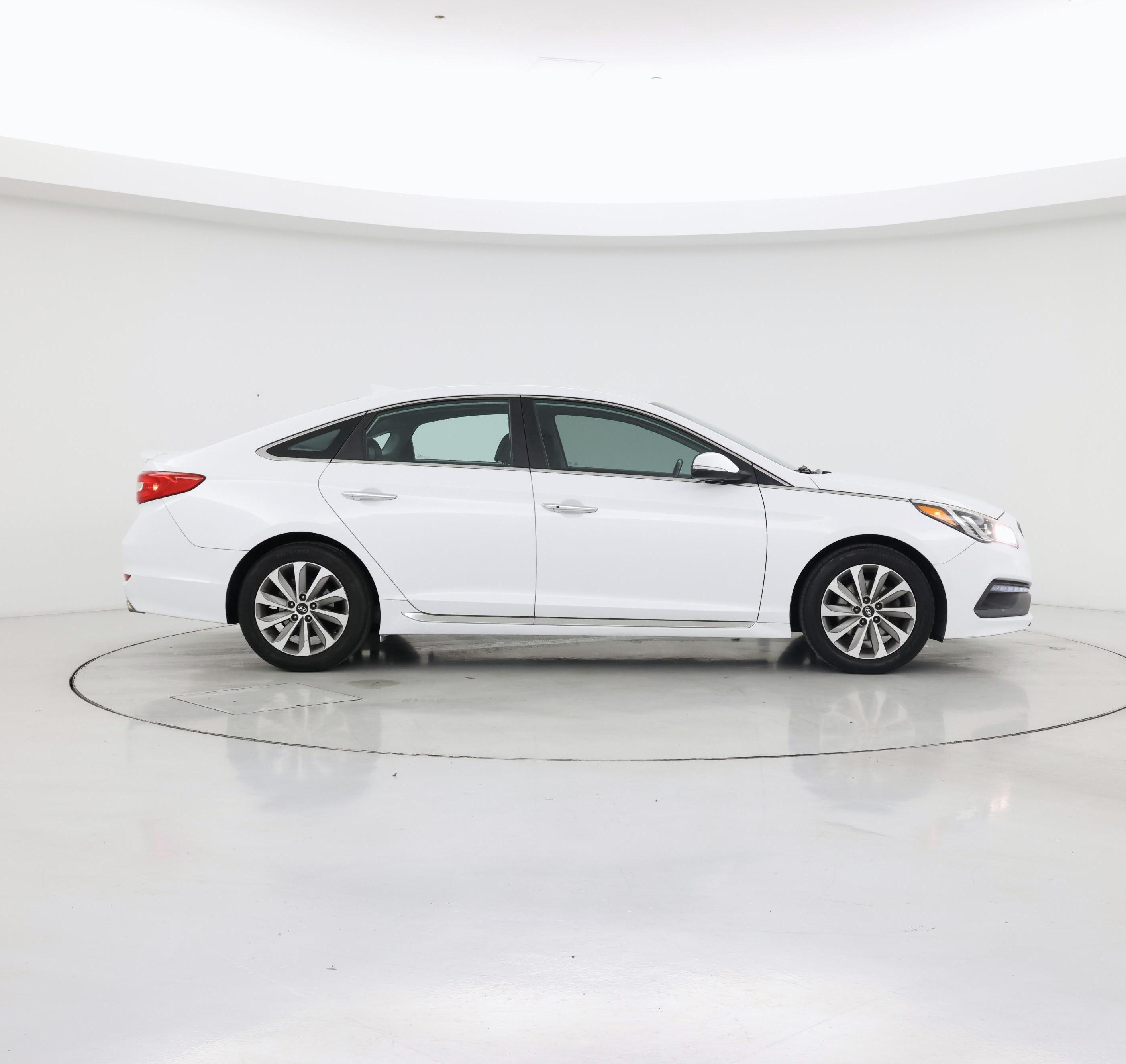 Thumbnail: 2015 Hyundai Sonata - 7