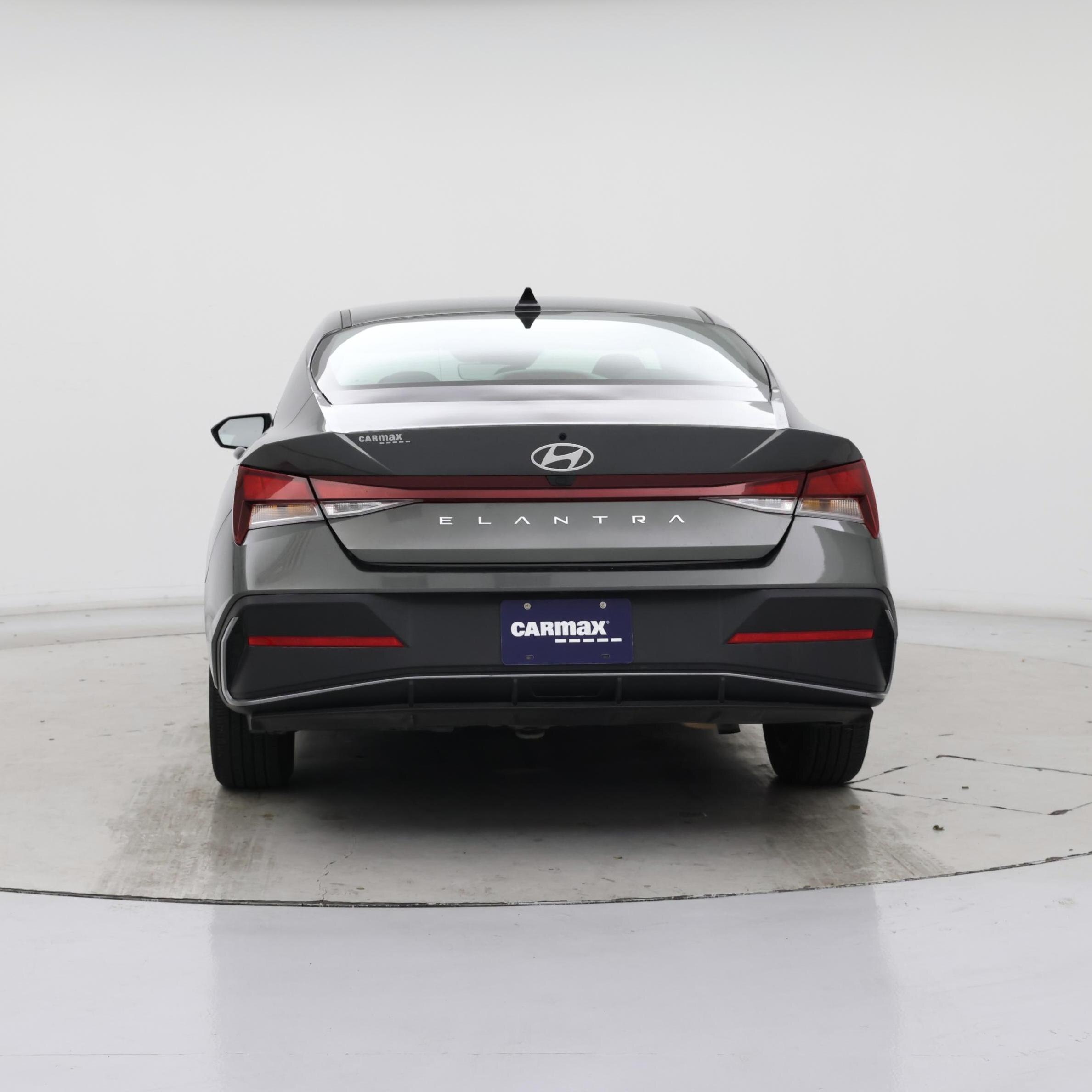 Thumbnail: 2024 Hyundai Elantra - 6