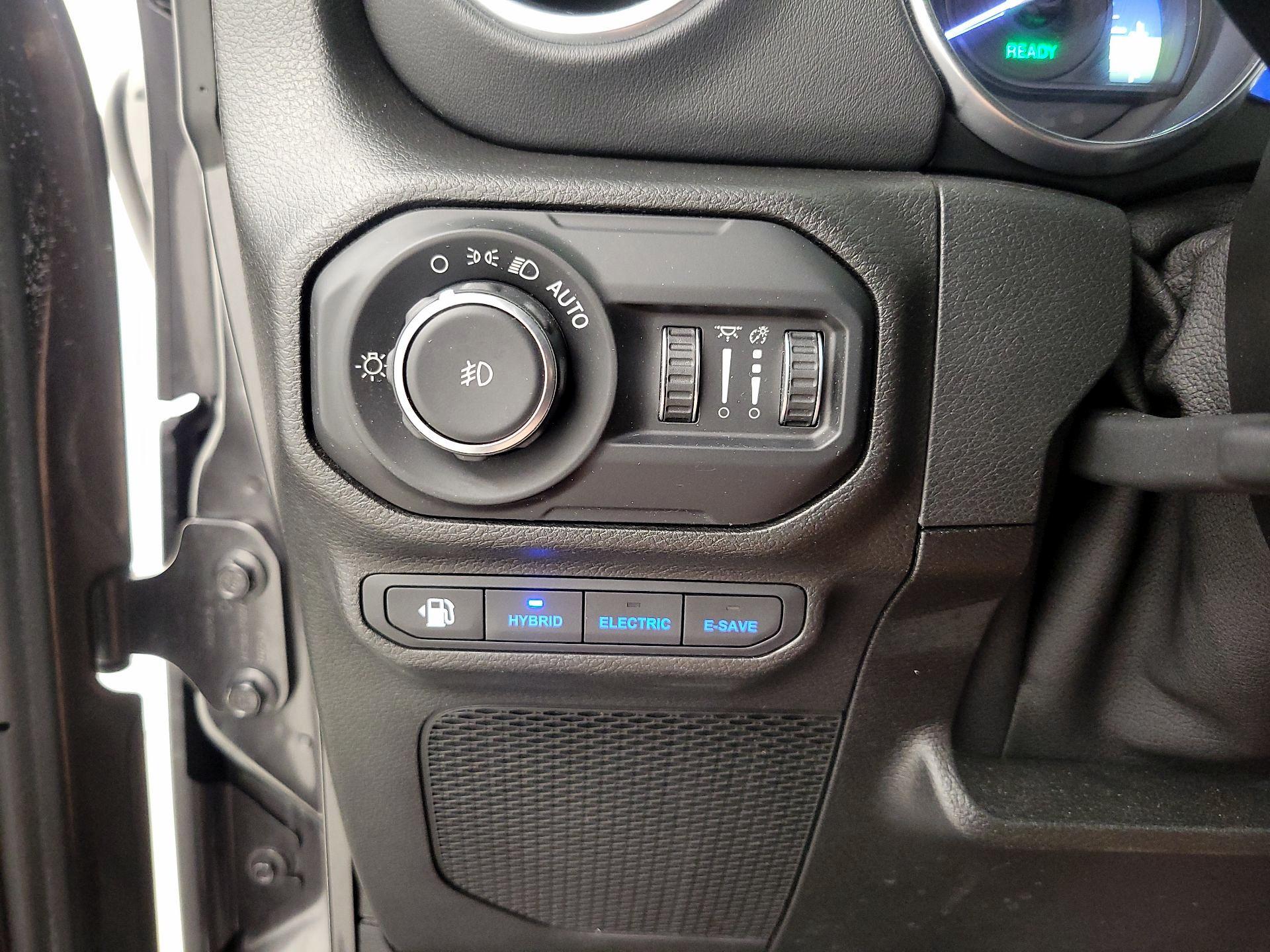 Thumbnail: 2021 Jeep Wrangler - 13