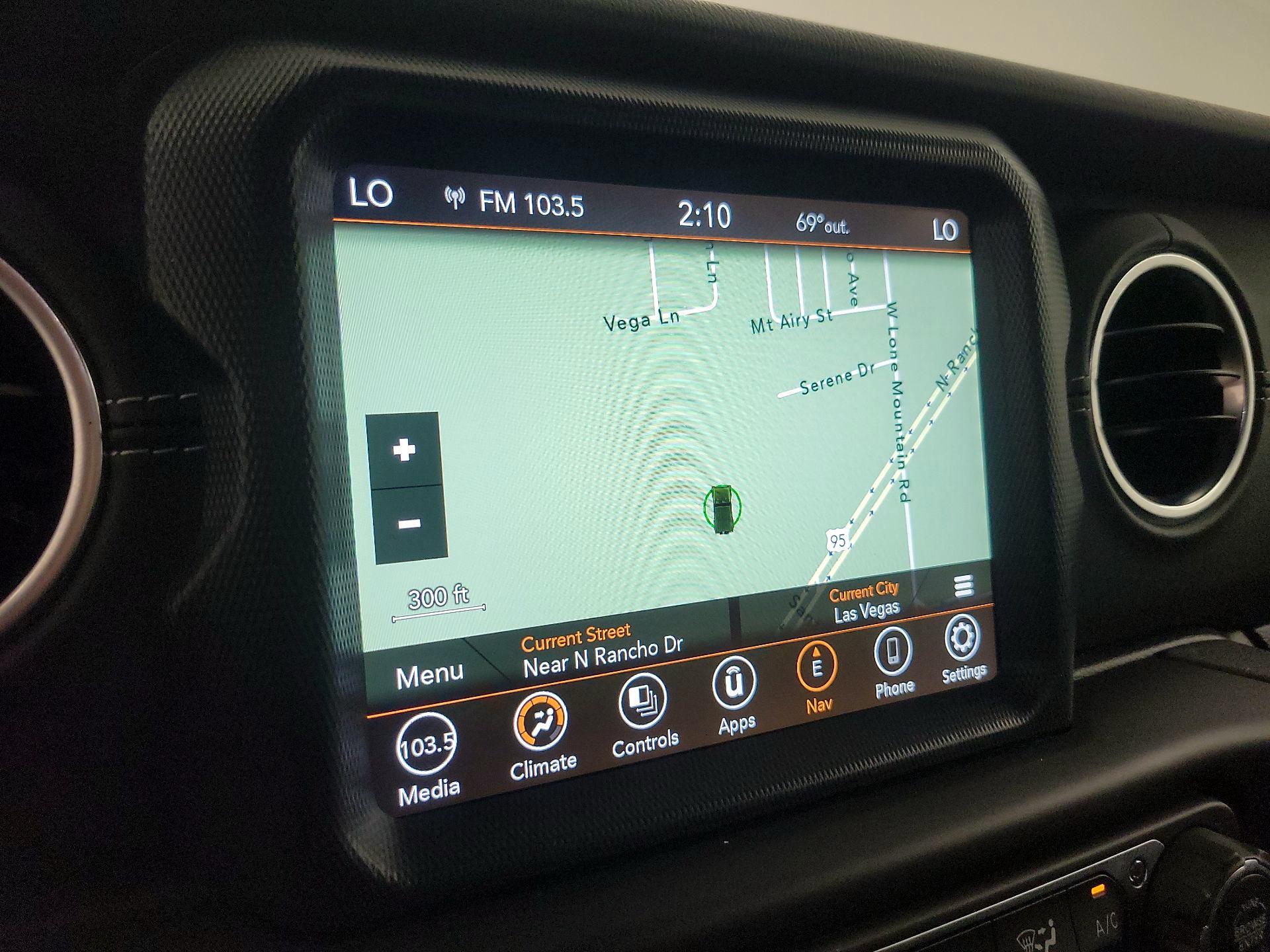 Thumbnail: 2021 Jeep Wrangler - 14