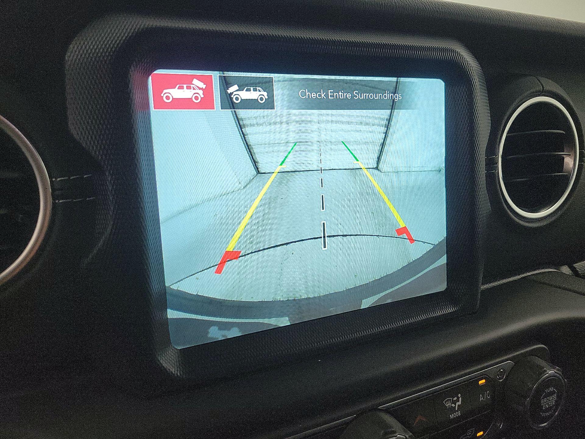 Thumbnail: 2021 Jeep Wrangler - 15