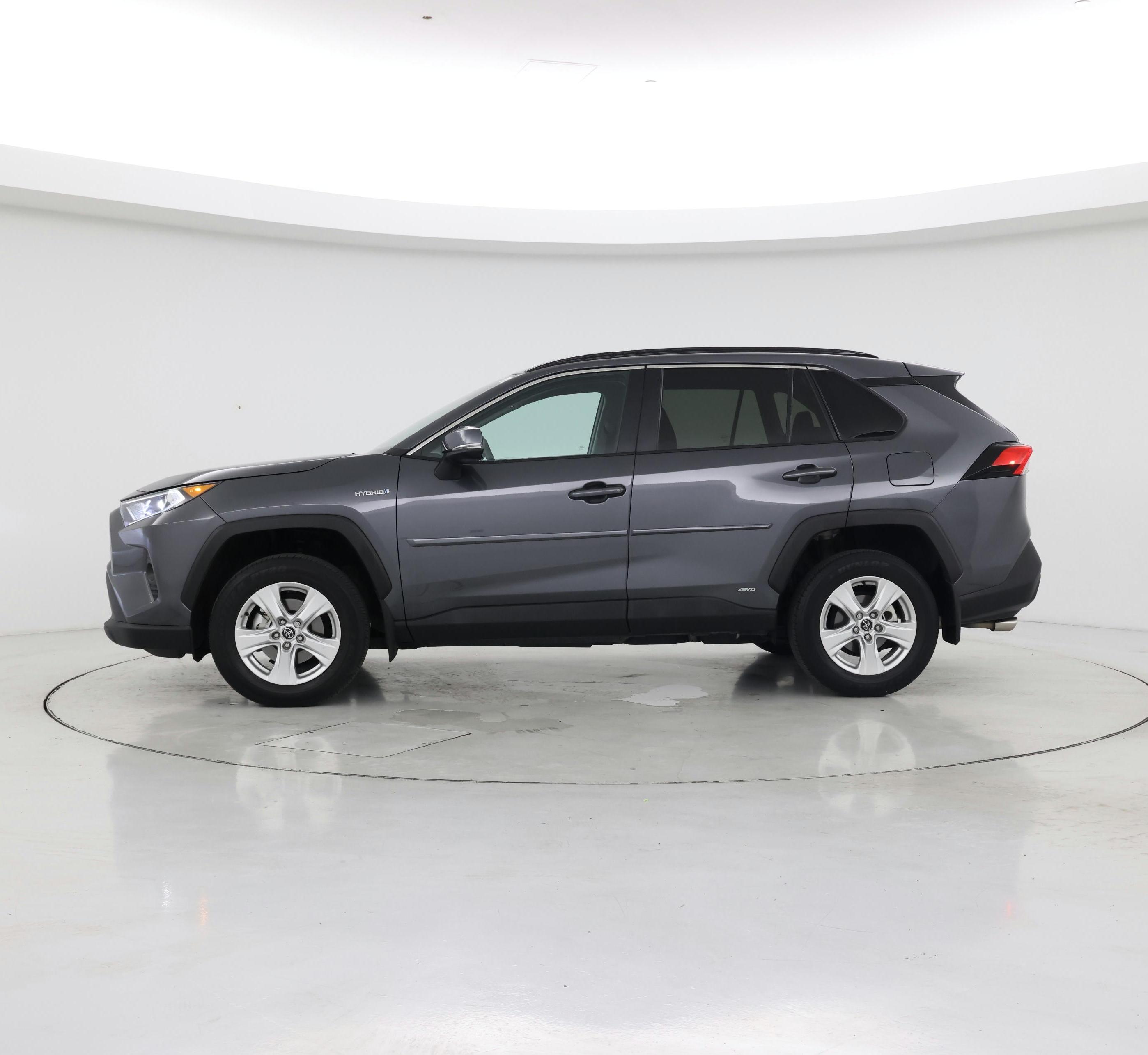 Thumbnail: 2020 Toyota RAV4 - 3