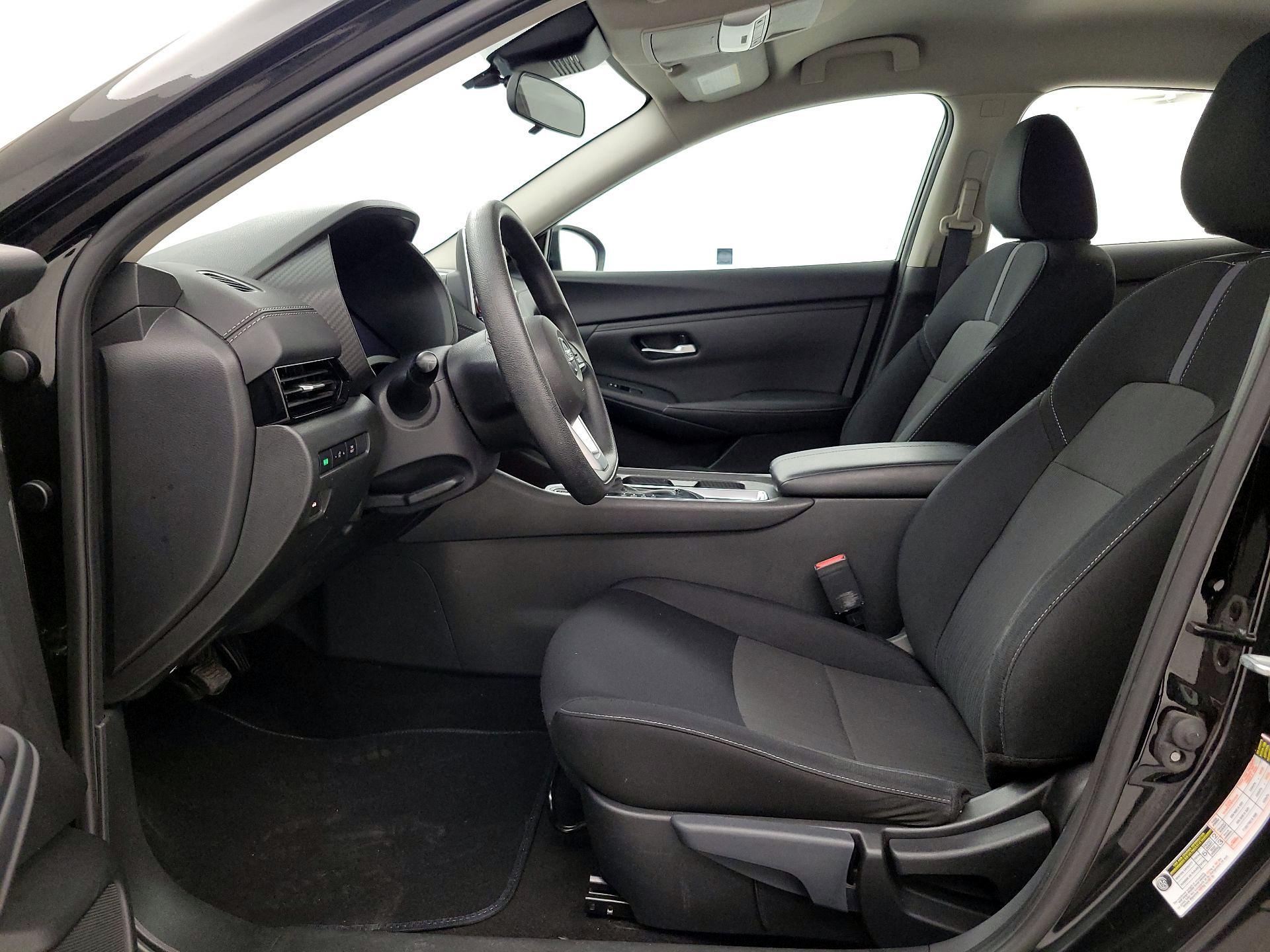 Thumbnail: 2023 Nissan Sentra - 11