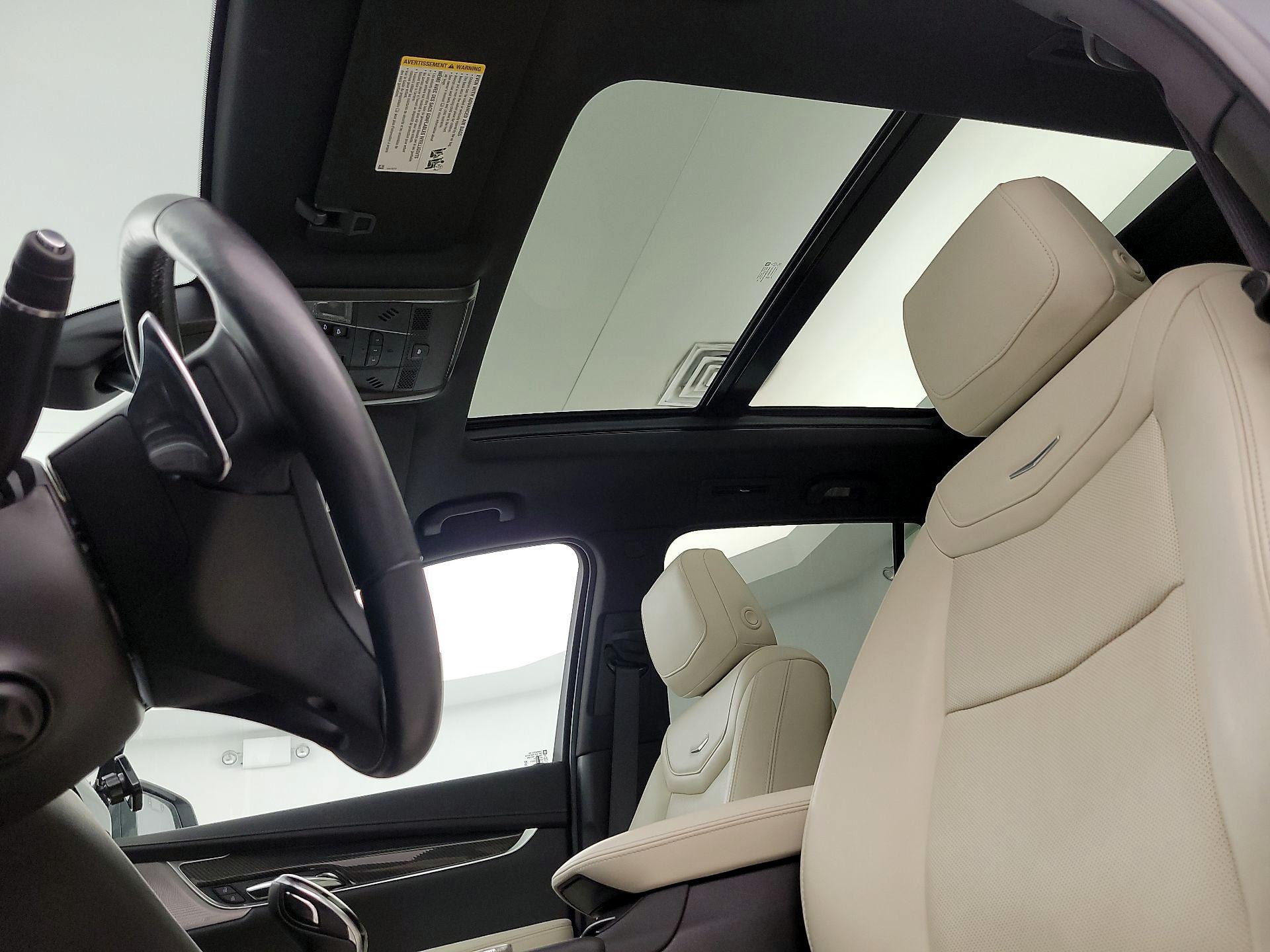 Thumbnail: 2020 Cadillac XT6 - 20