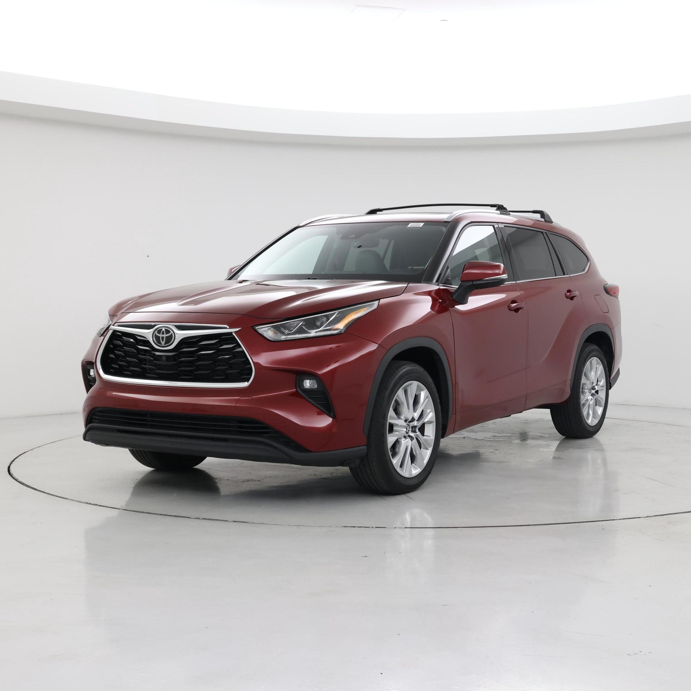 Thumbnail: 2022 Toyota Highlander - 4