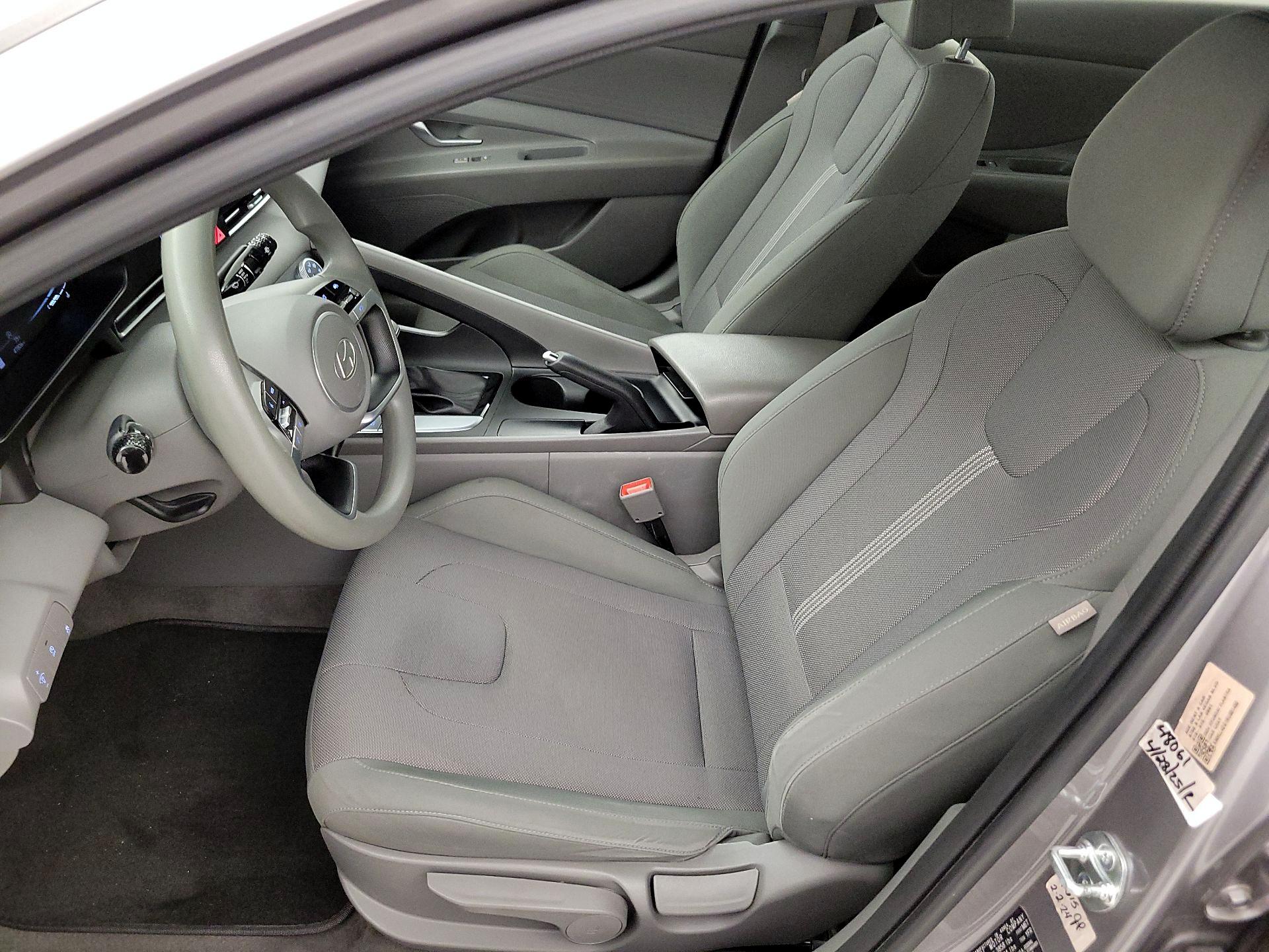 Thumbnail: 2024 Hyundai Elantra - 11