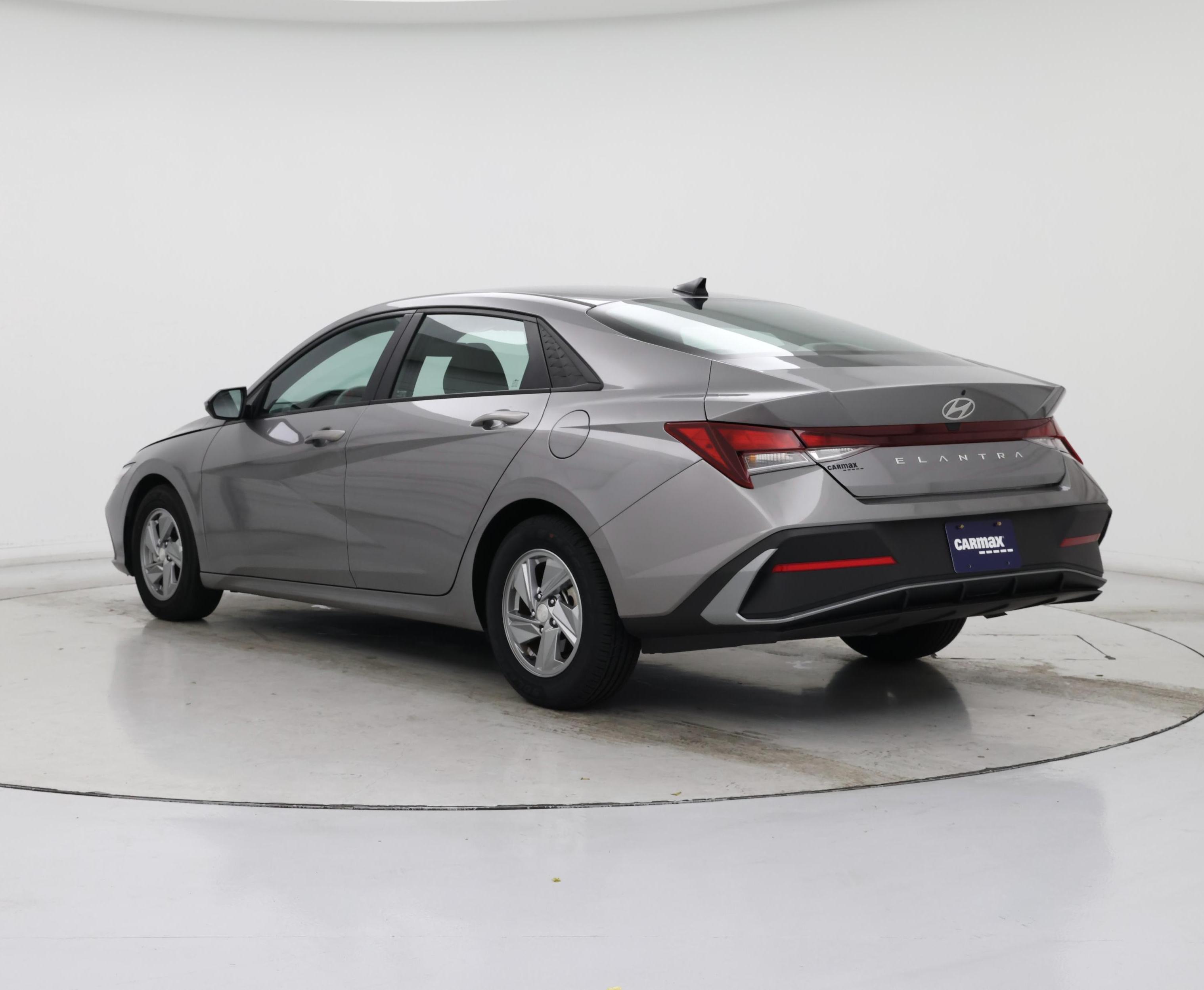 Thumbnail: 2024 Hyundai Elantra - 2