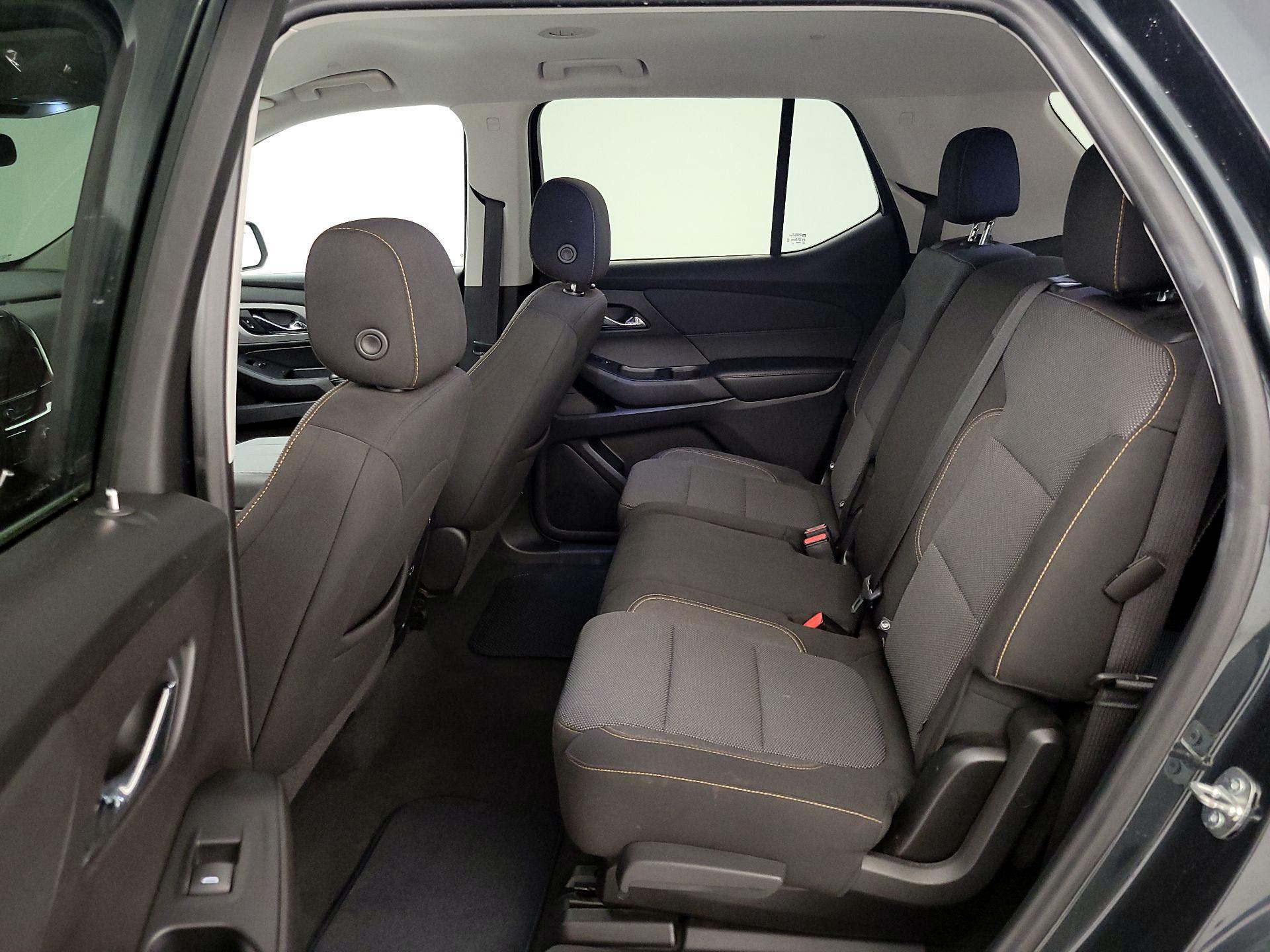 Thumbnail: 2021 Chevrolet Traverse - 19
