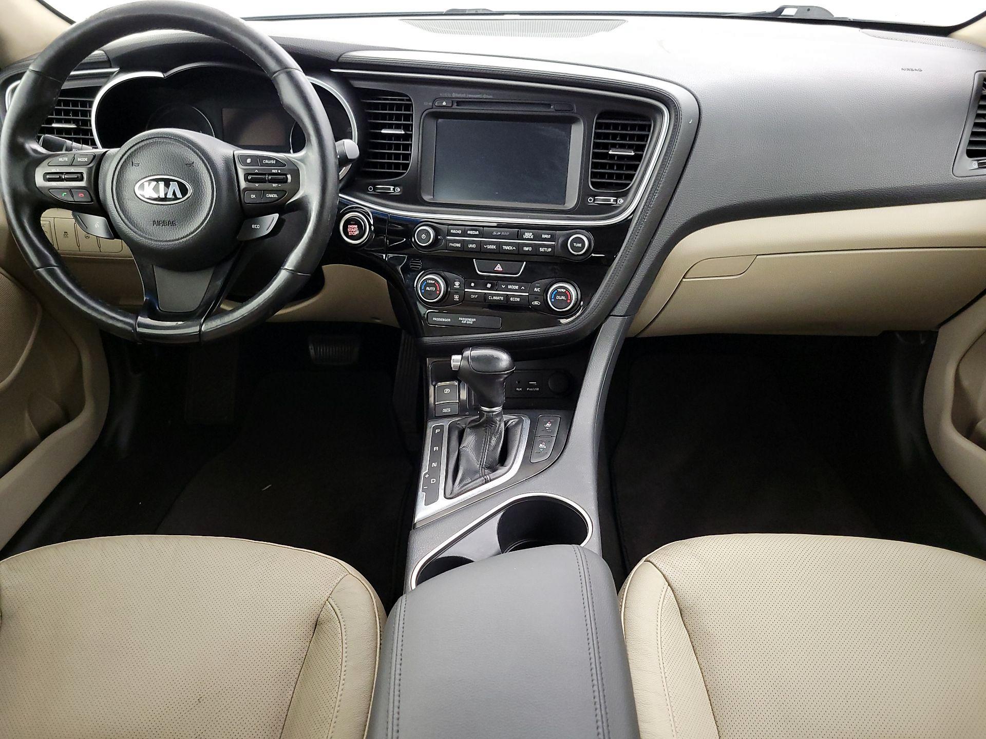 Thumbnail: 2015 Kia Optima - 9