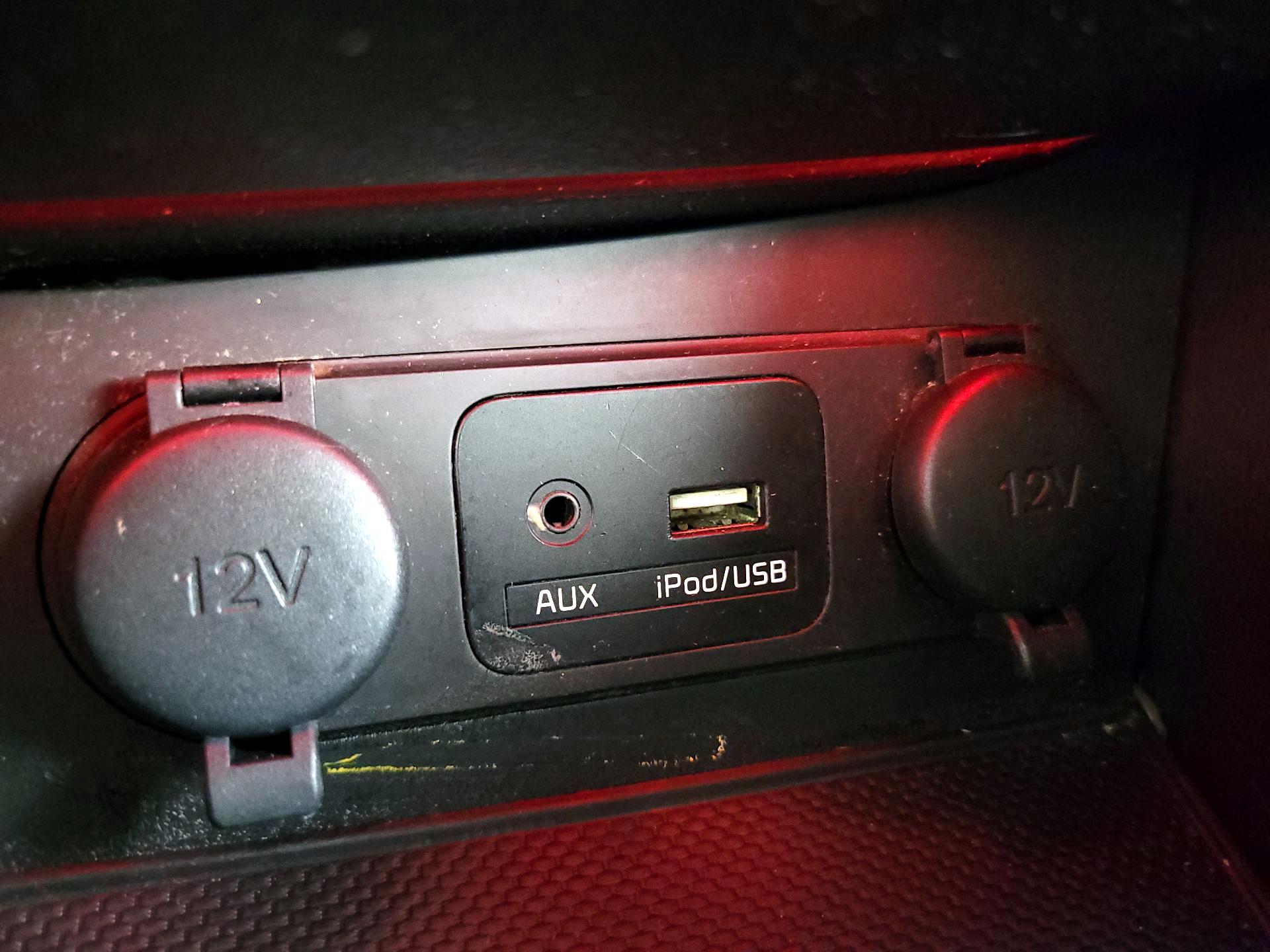 Thumbnail: 2015 Kia Optima - 19