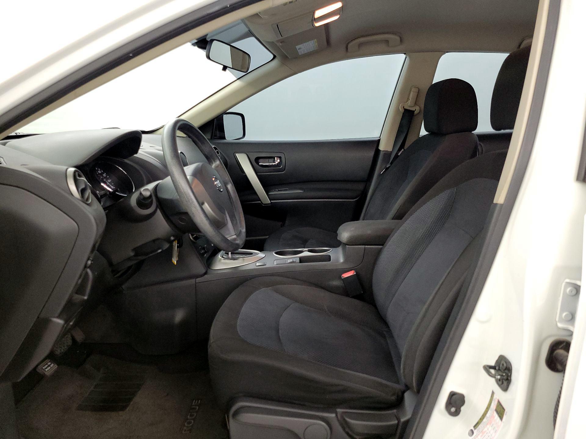 Thumbnail: 2014 Nissan Rogue - 11