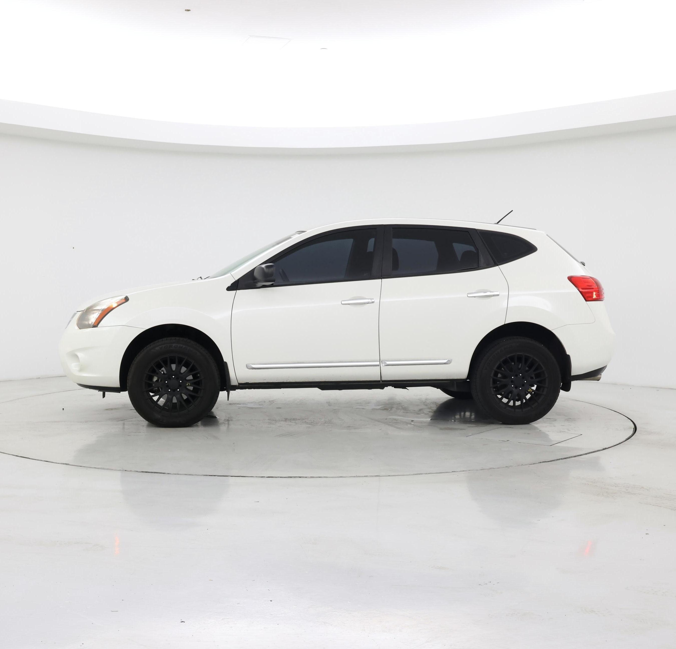 Thumbnail: 2014 Nissan Rogue - 3