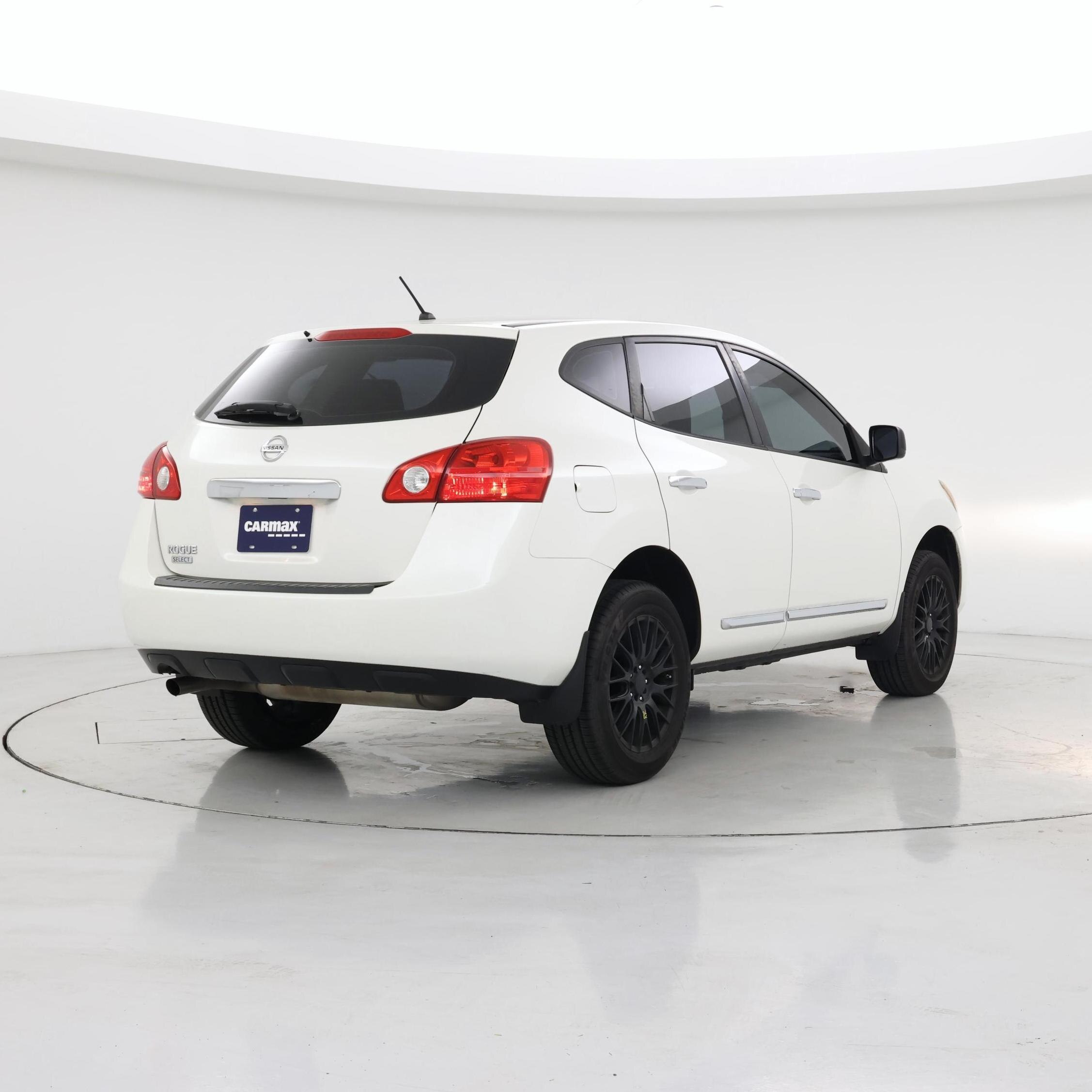 Thumbnail: 2014 Nissan Rogue - 8