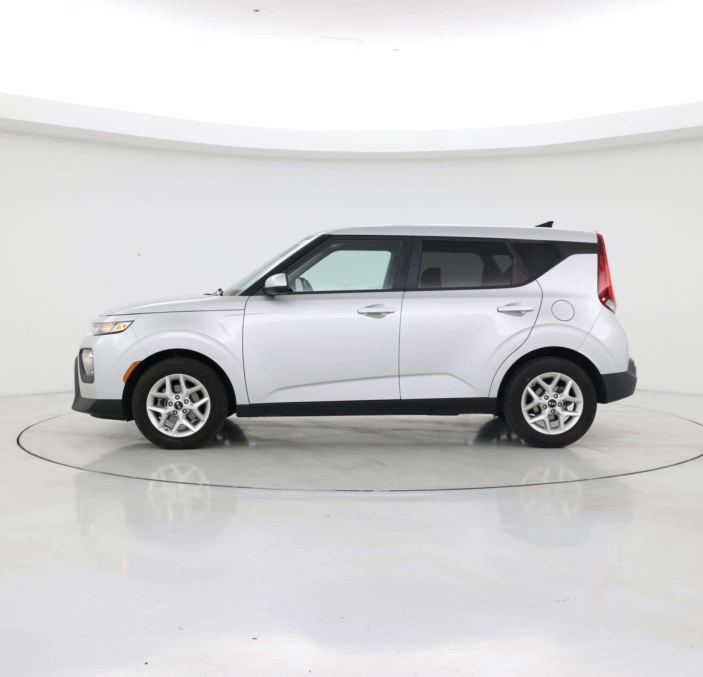 Thumbnail: 2020 Kia Soul - 3