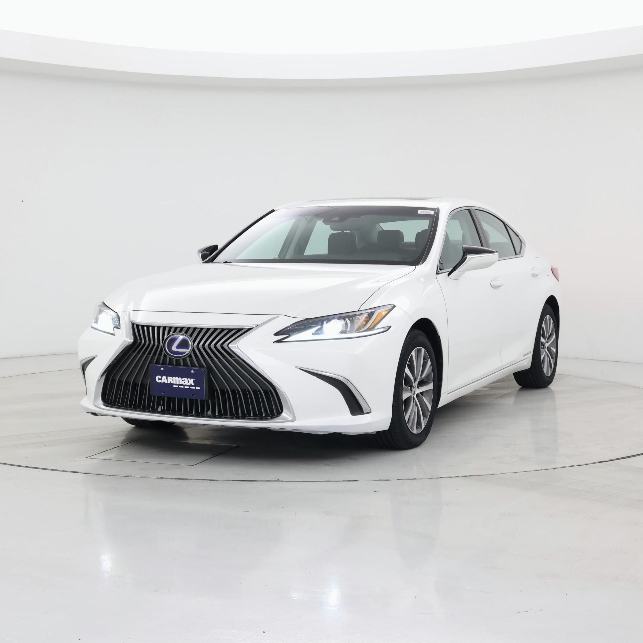 Thumbnail: 2021 Lexus ES - 4