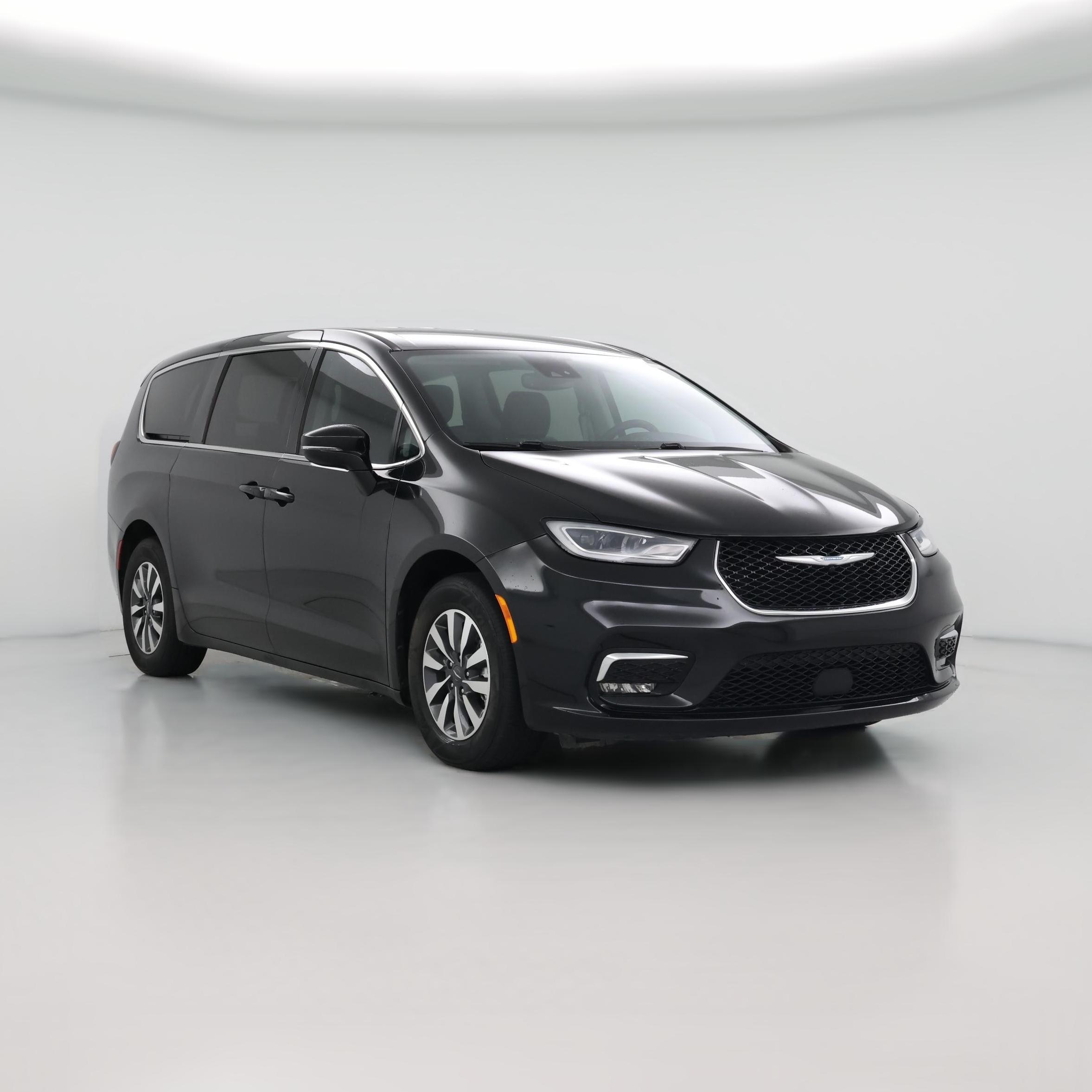 Thumbnail: 2022 Chrysler Pacifica - 1