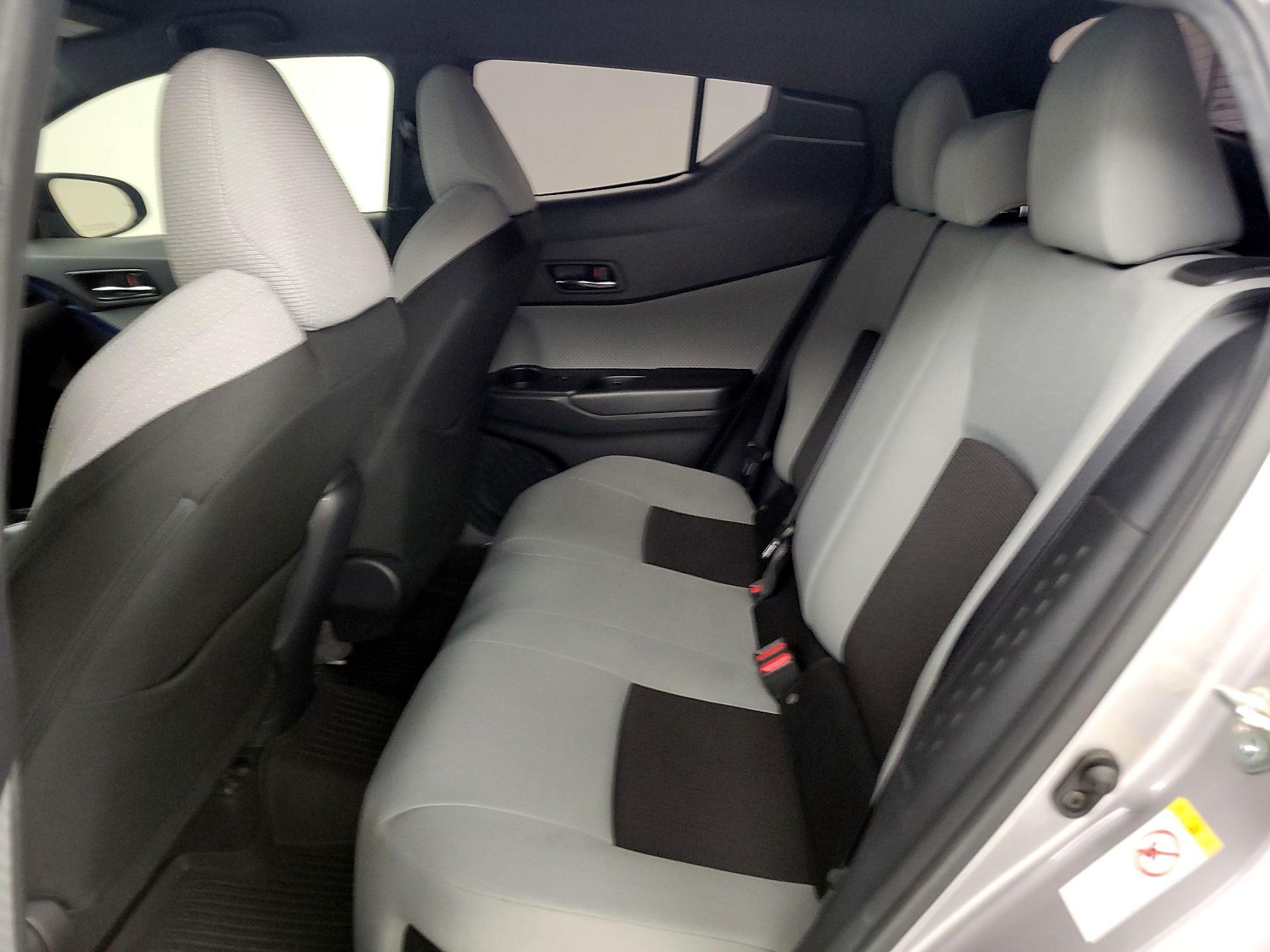 Thumbnail: 2019 Toyota C-HR - 19
