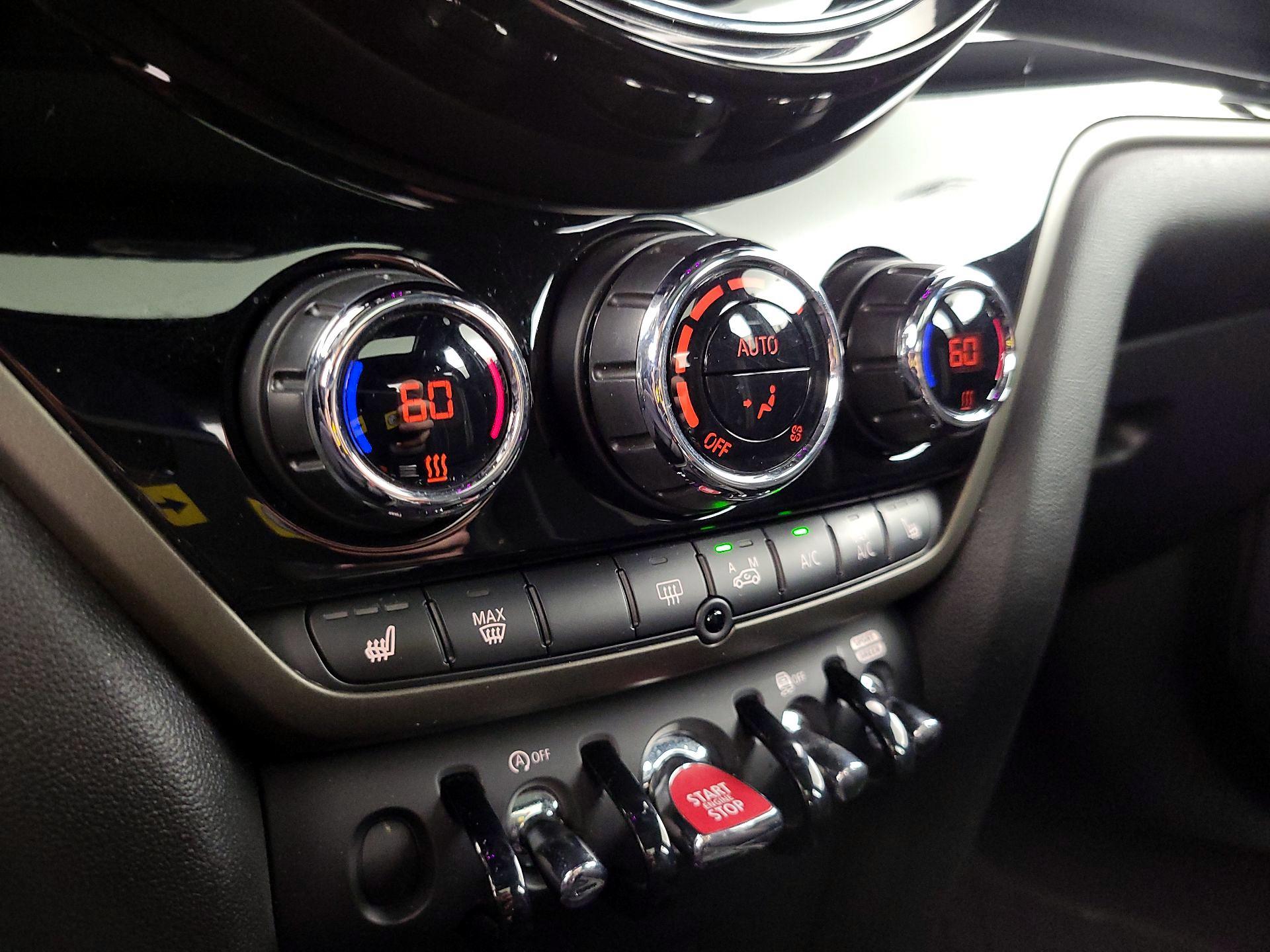 Thumbnail: 2022 MINI Cooper Countryman - 16