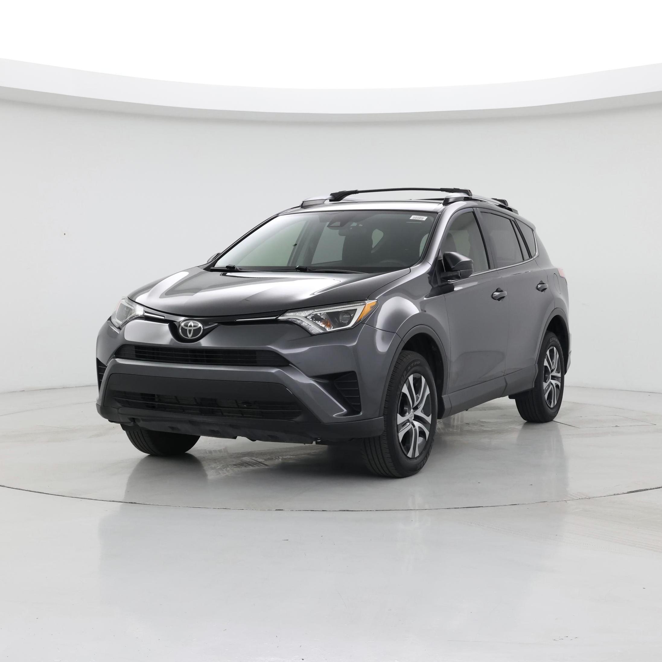 Thumbnail: 2018 Toyota RAV4 - 4
