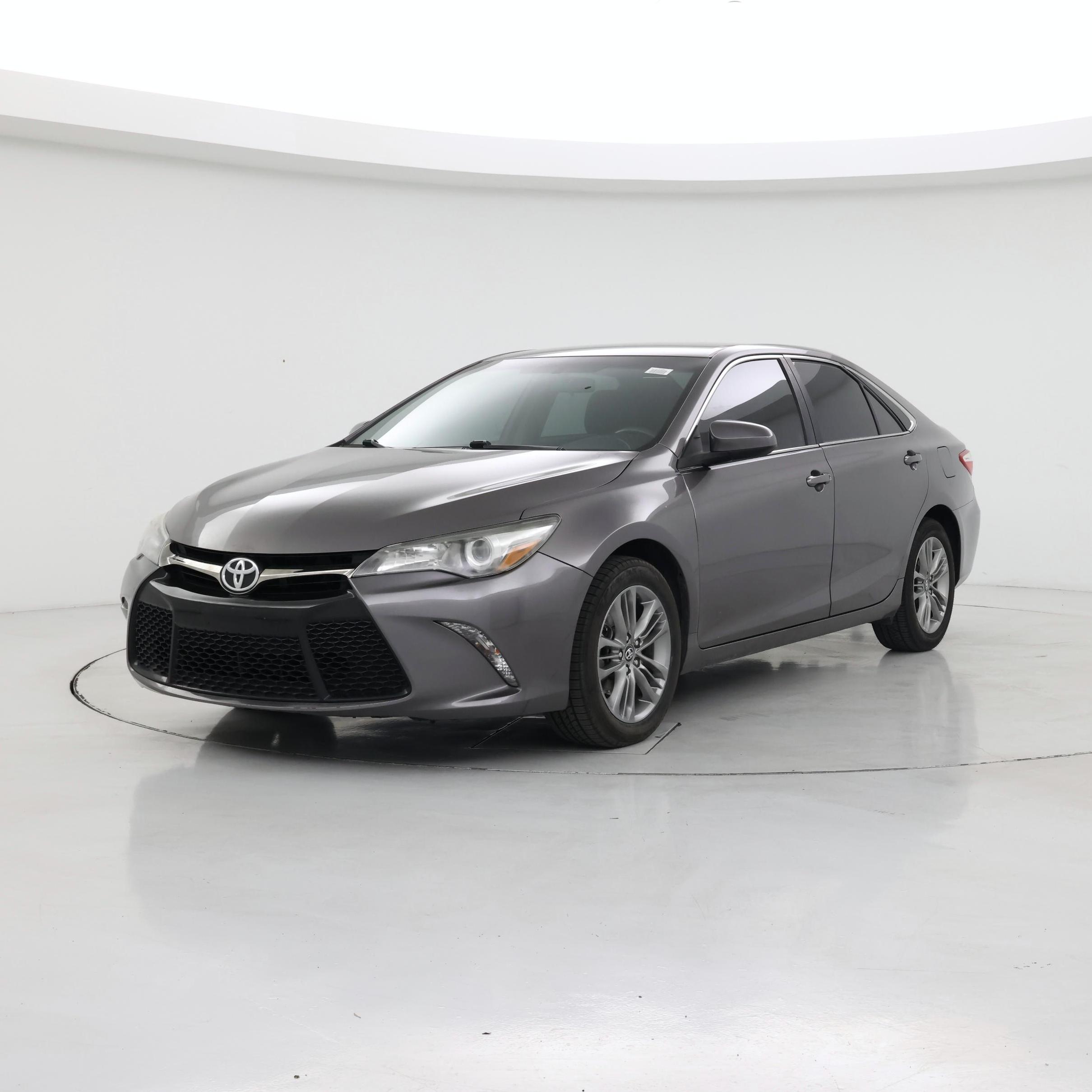 Thumbnail: 2017 Toyota Camry - 4