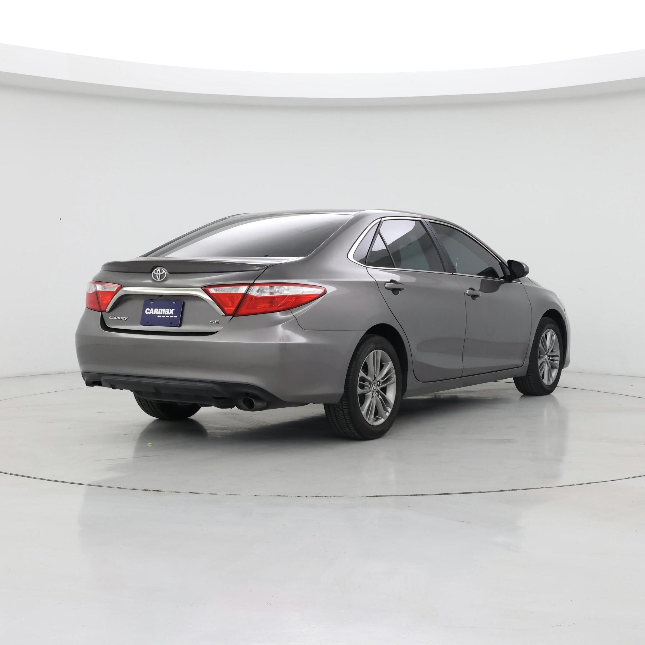 Thumbnail: 2017 Toyota Camry - 8