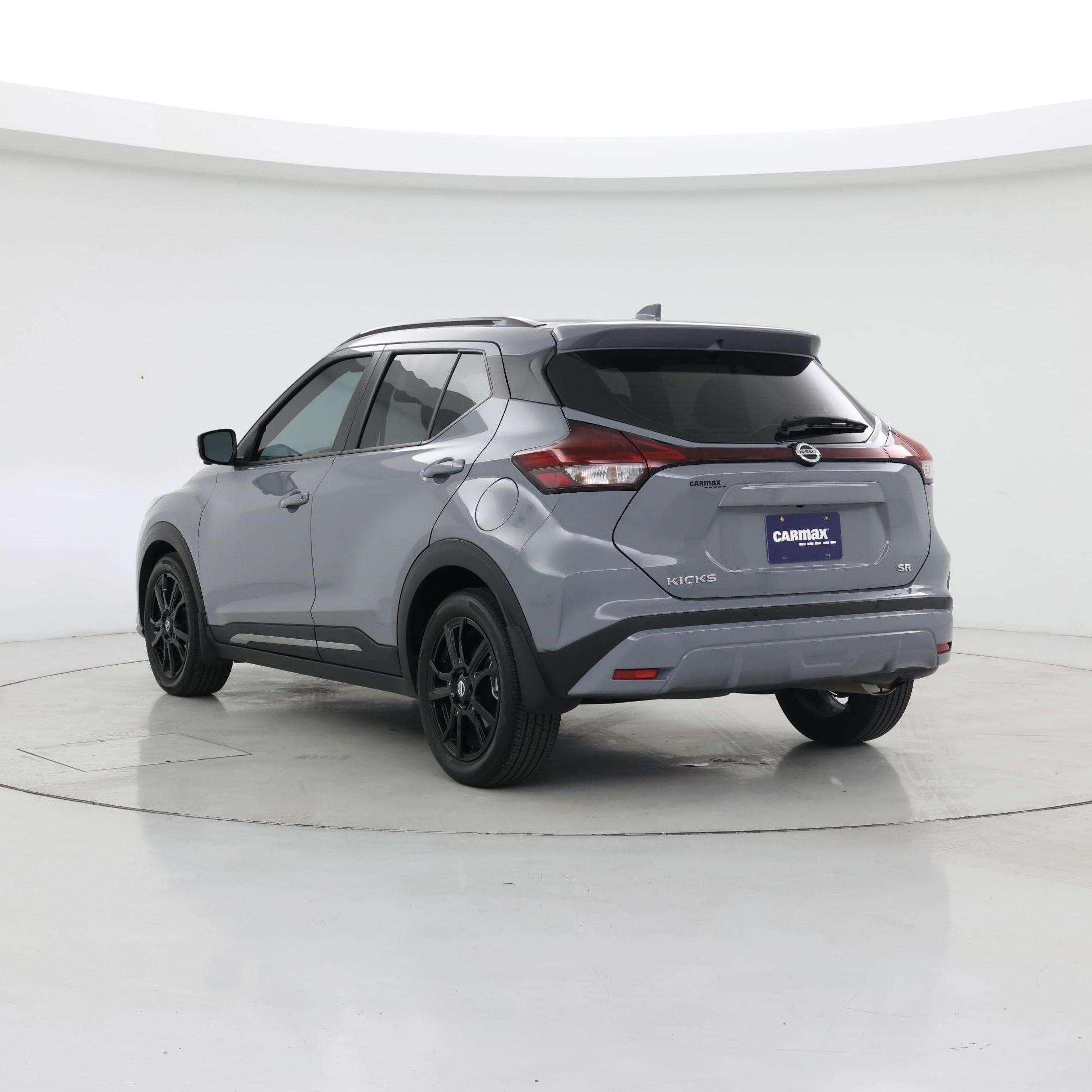 Thumbnail: 2021 Nissan Kicks - 2