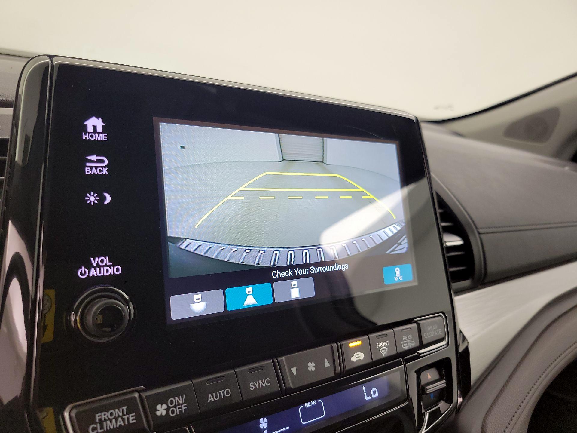 Thumbnail: 2020 Honda Odyssey - 14