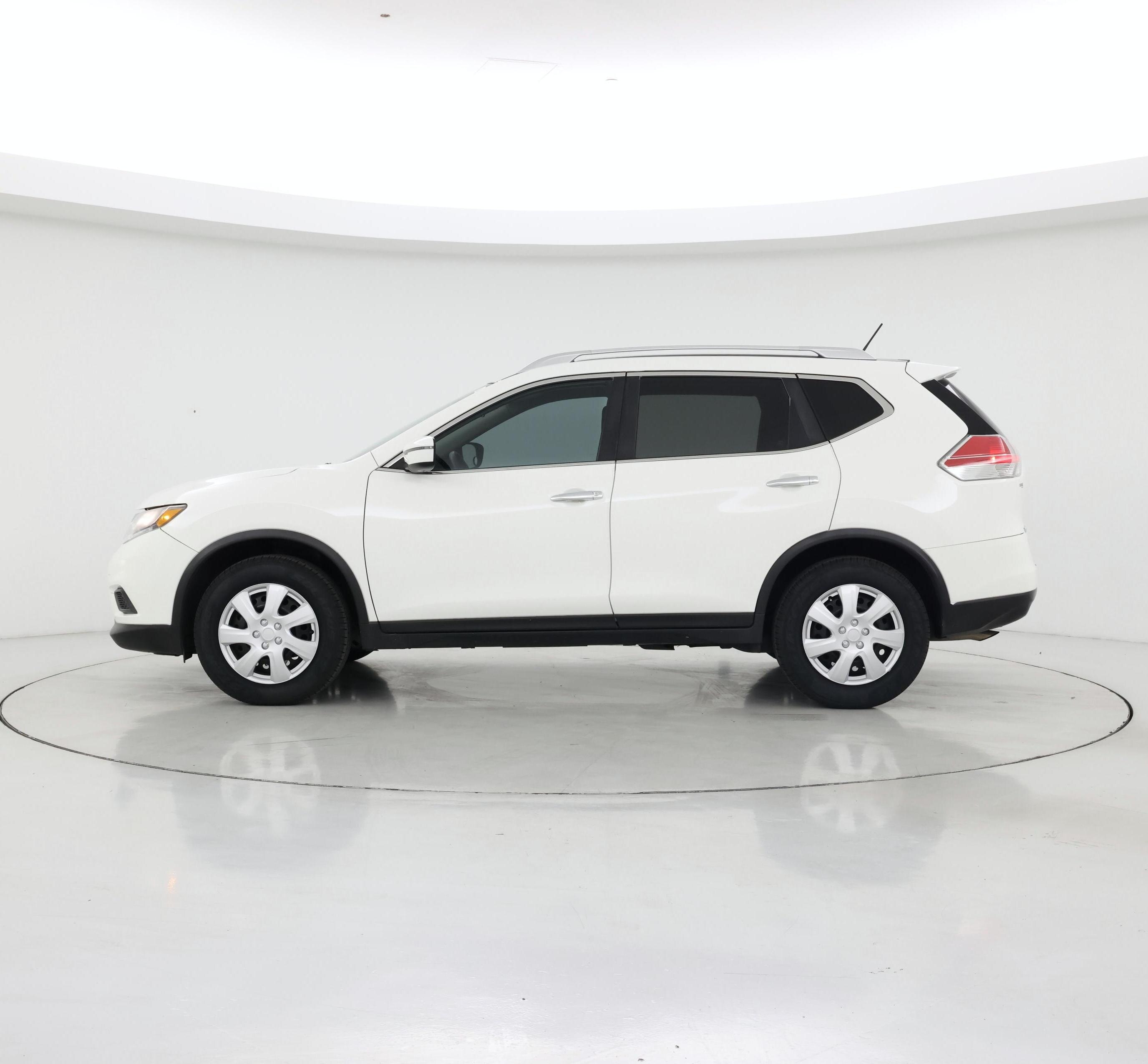 Thumbnail: 2016 Nissan Rogue - 3