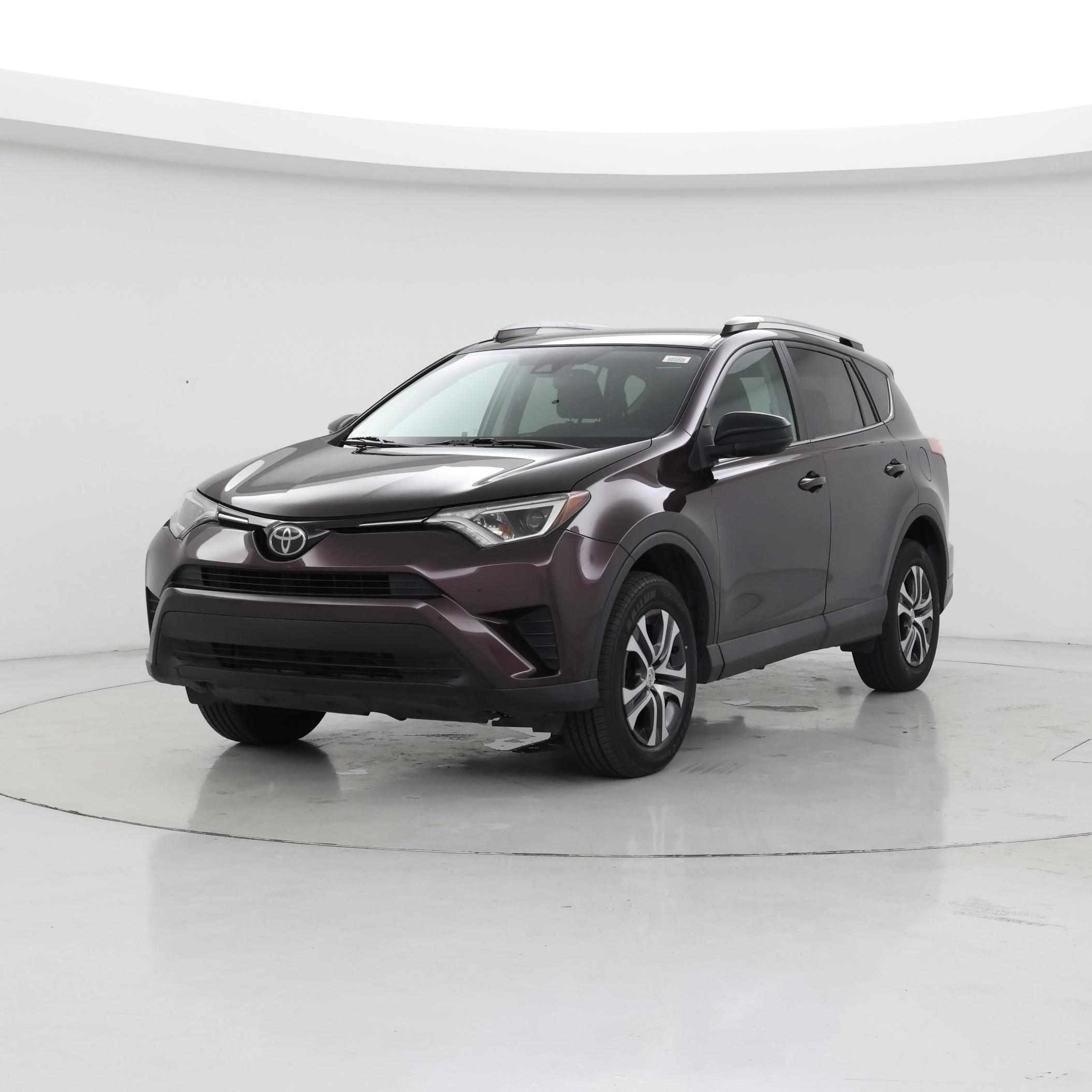 Thumbnail: 2017 Toyota RAV4 - 4