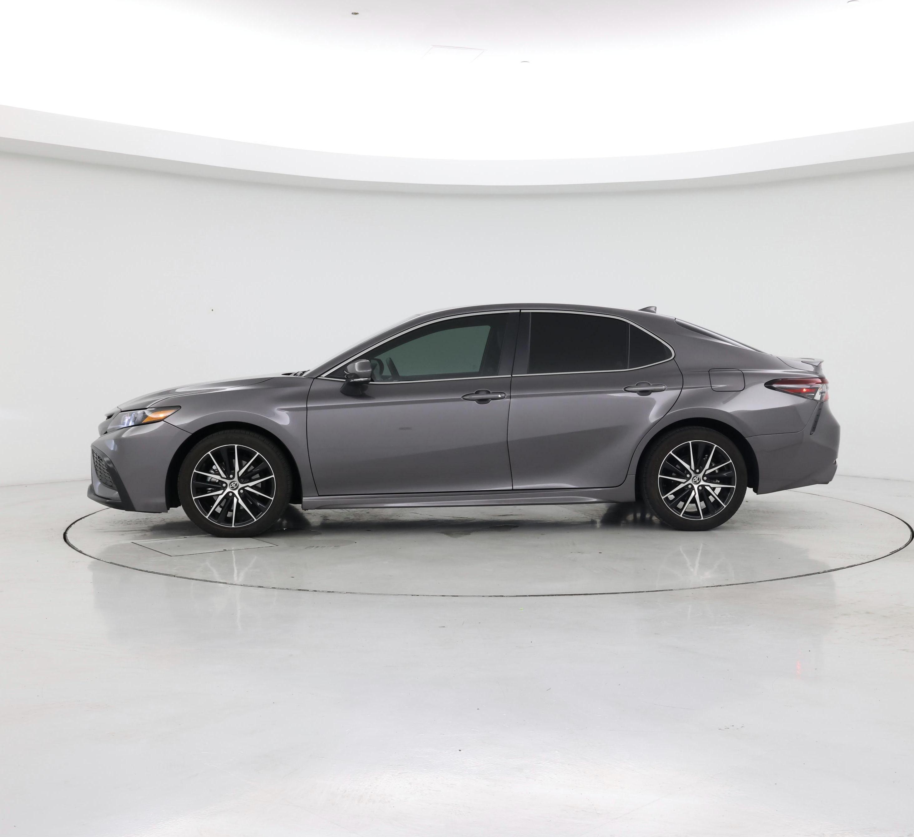 Thumbnail: 2023 Toyota Camry - 3