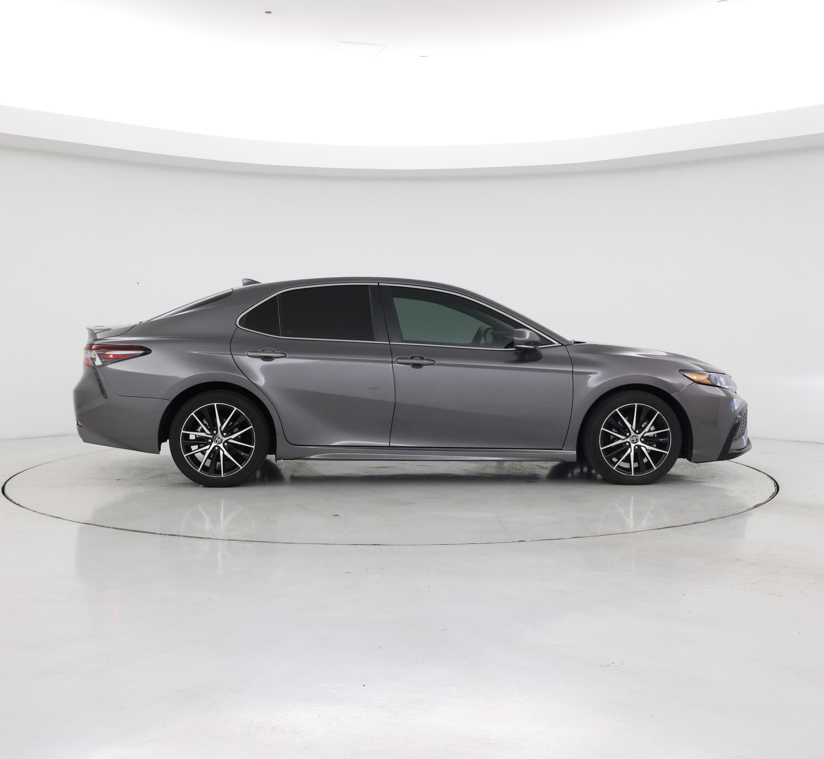 Thumbnail: 2023 Toyota Camry - 7