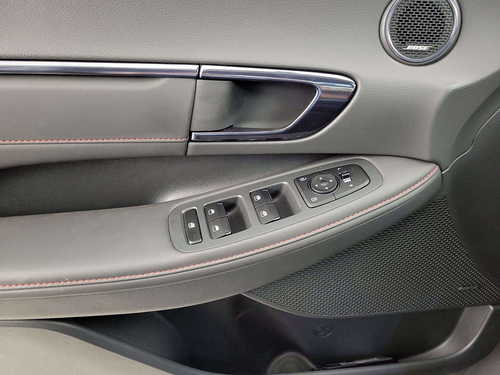 Thumbnail: 2022 Hyundai Sonata - 12