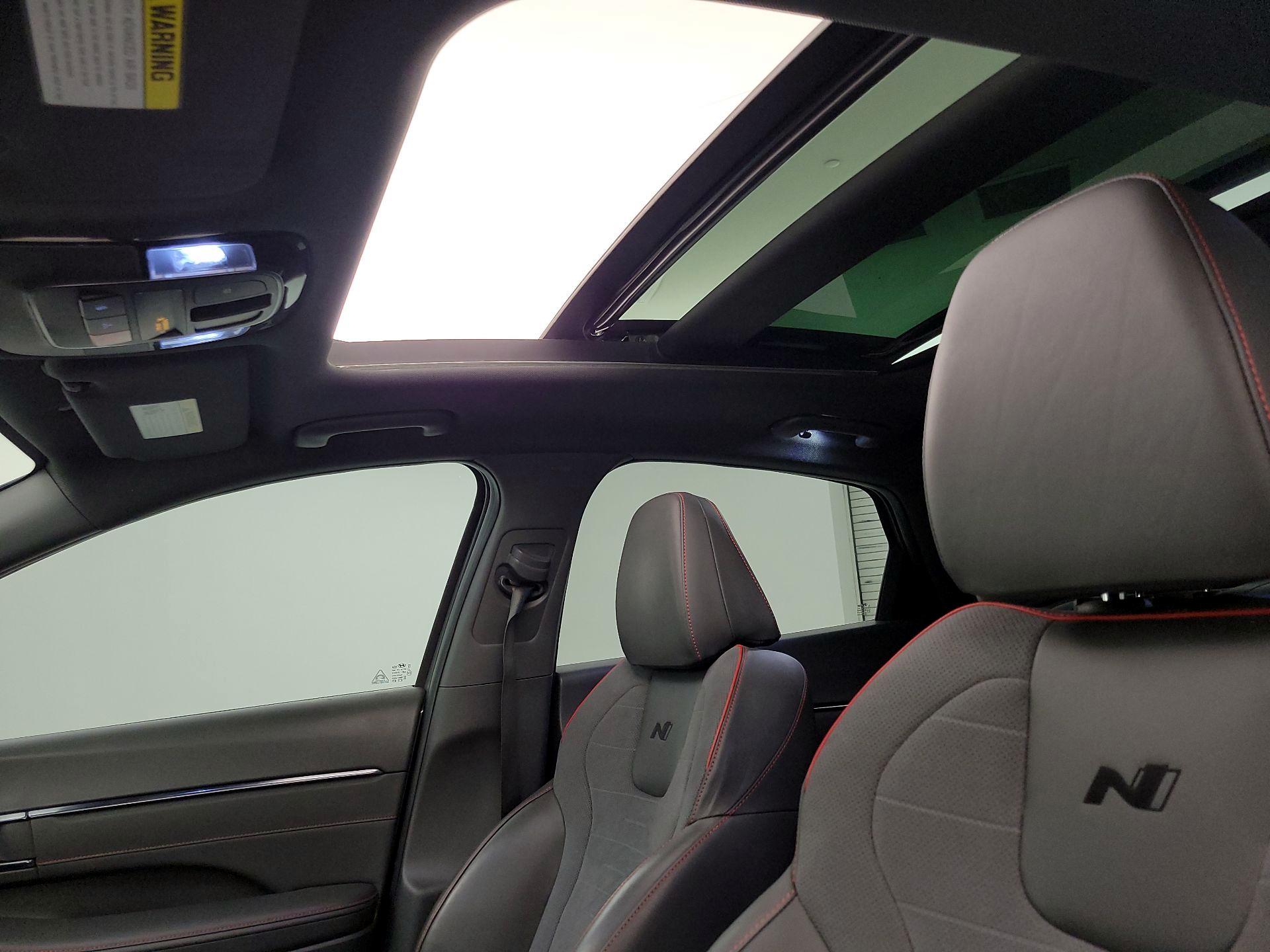 Thumbnail: 2022 Hyundai Sonata - 20