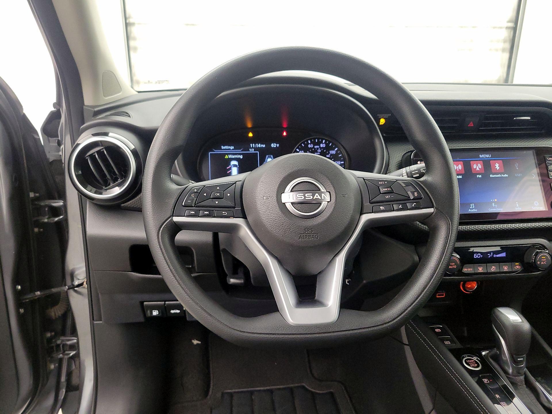 Thumbnail: 2022 Nissan Kicks - 10