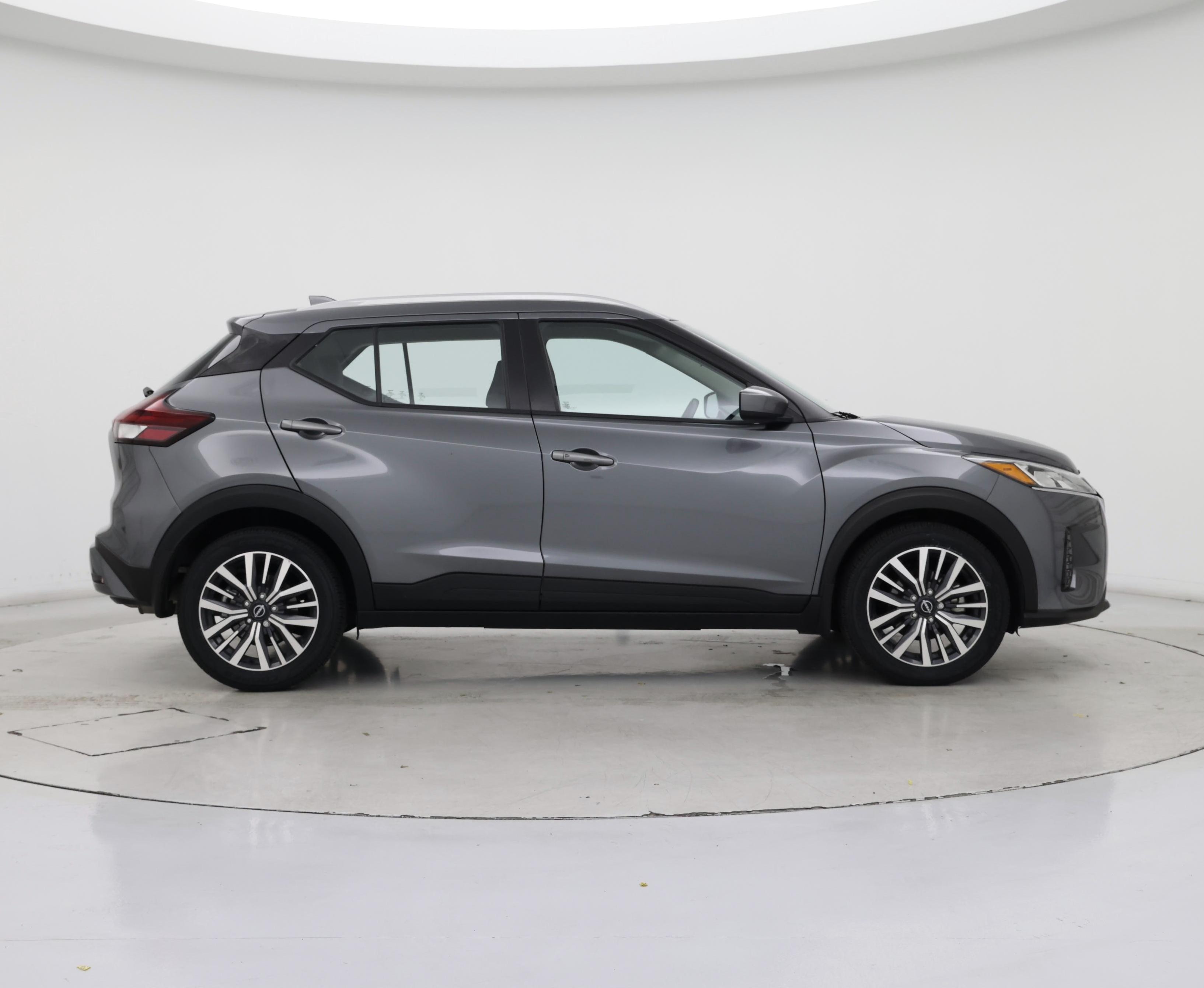 Thumbnail: 2022 Nissan Kicks - 7