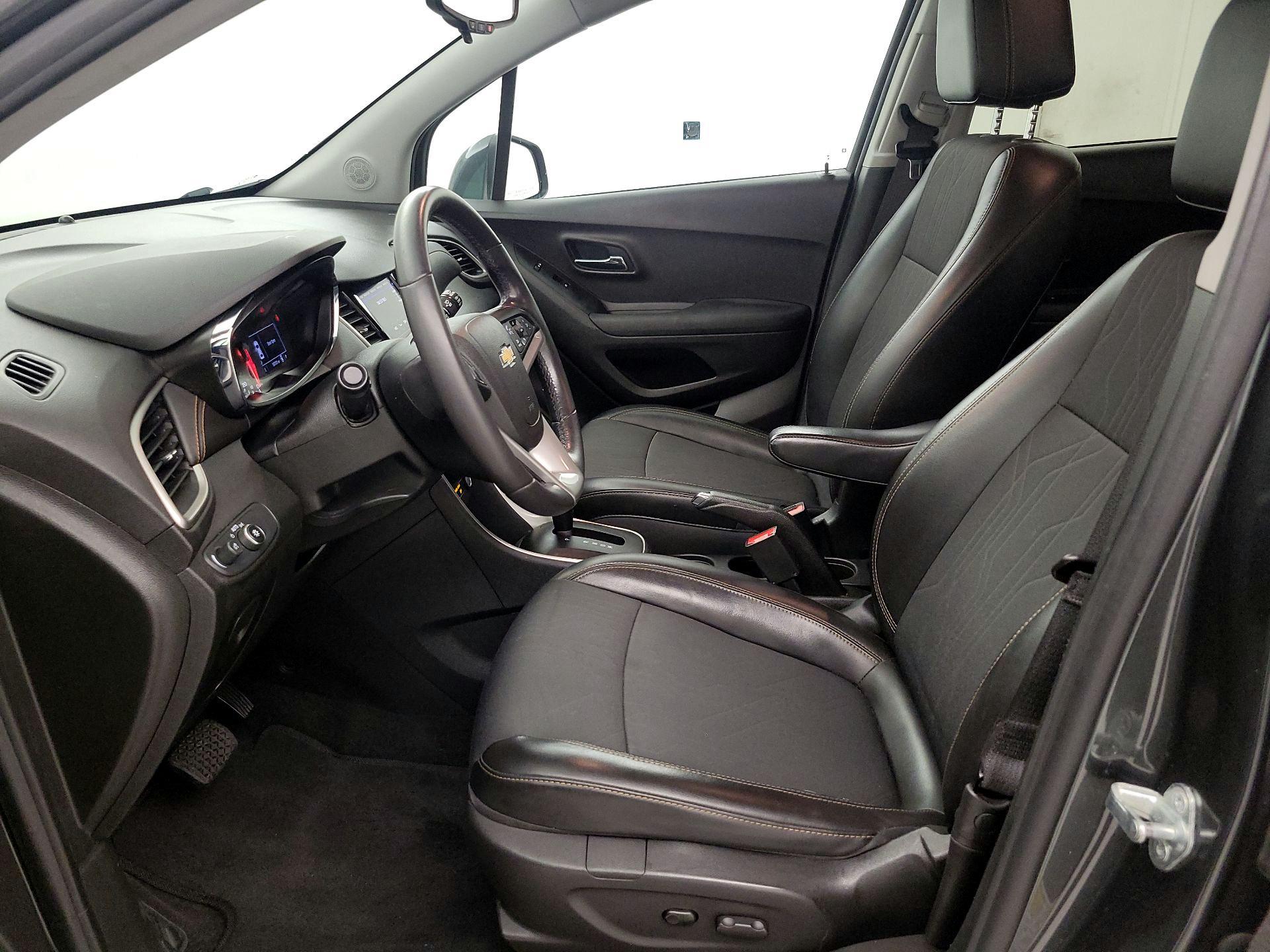 Thumbnail: 2020 Chevrolet Trax - 11