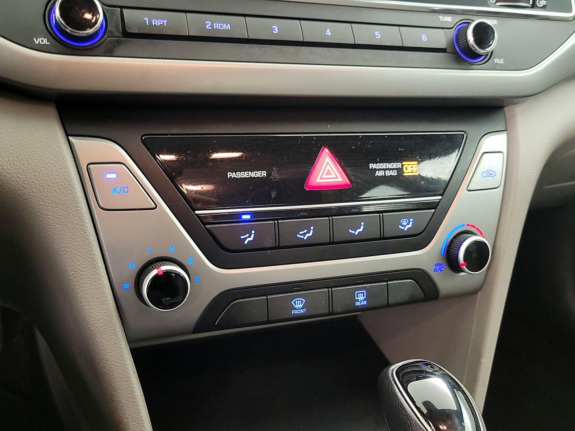 Thumbnail: 2017 Hyundai Elantra - 15