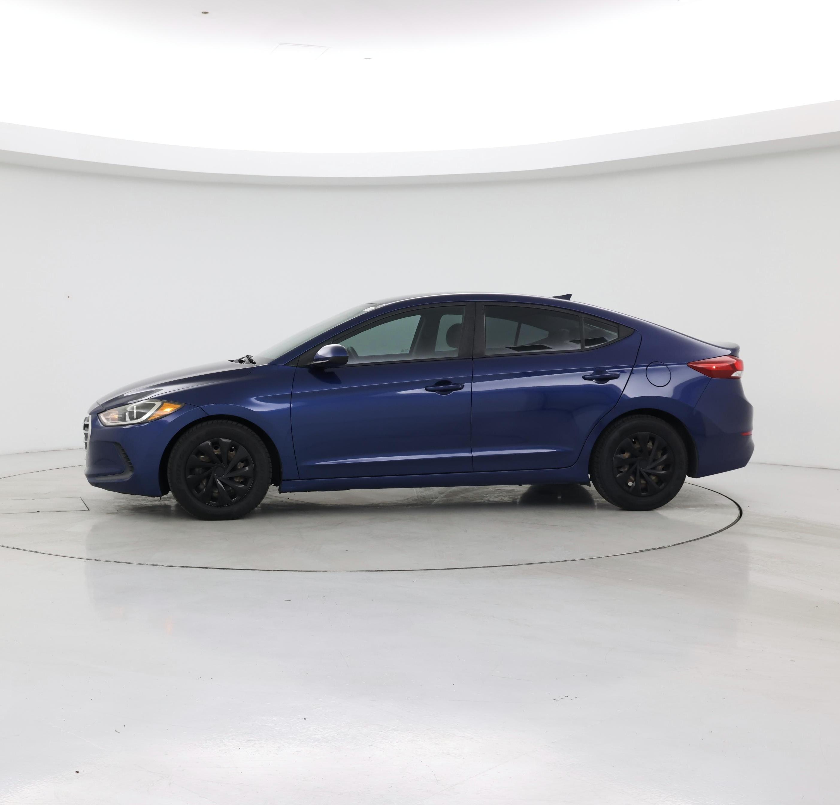 Thumbnail: 2017 Hyundai Elantra - 3