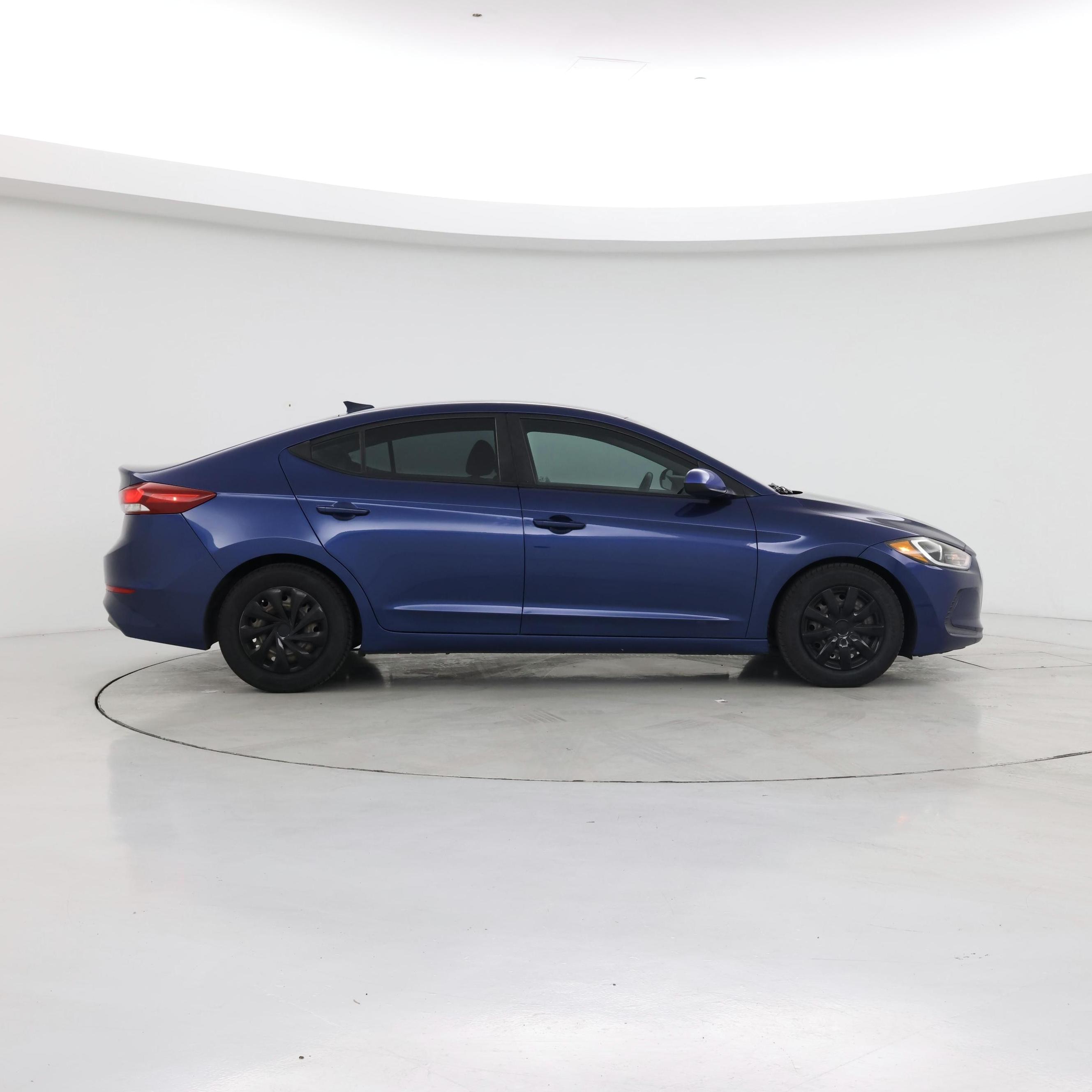 Thumbnail: 2017 Hyundai Elantra - 7